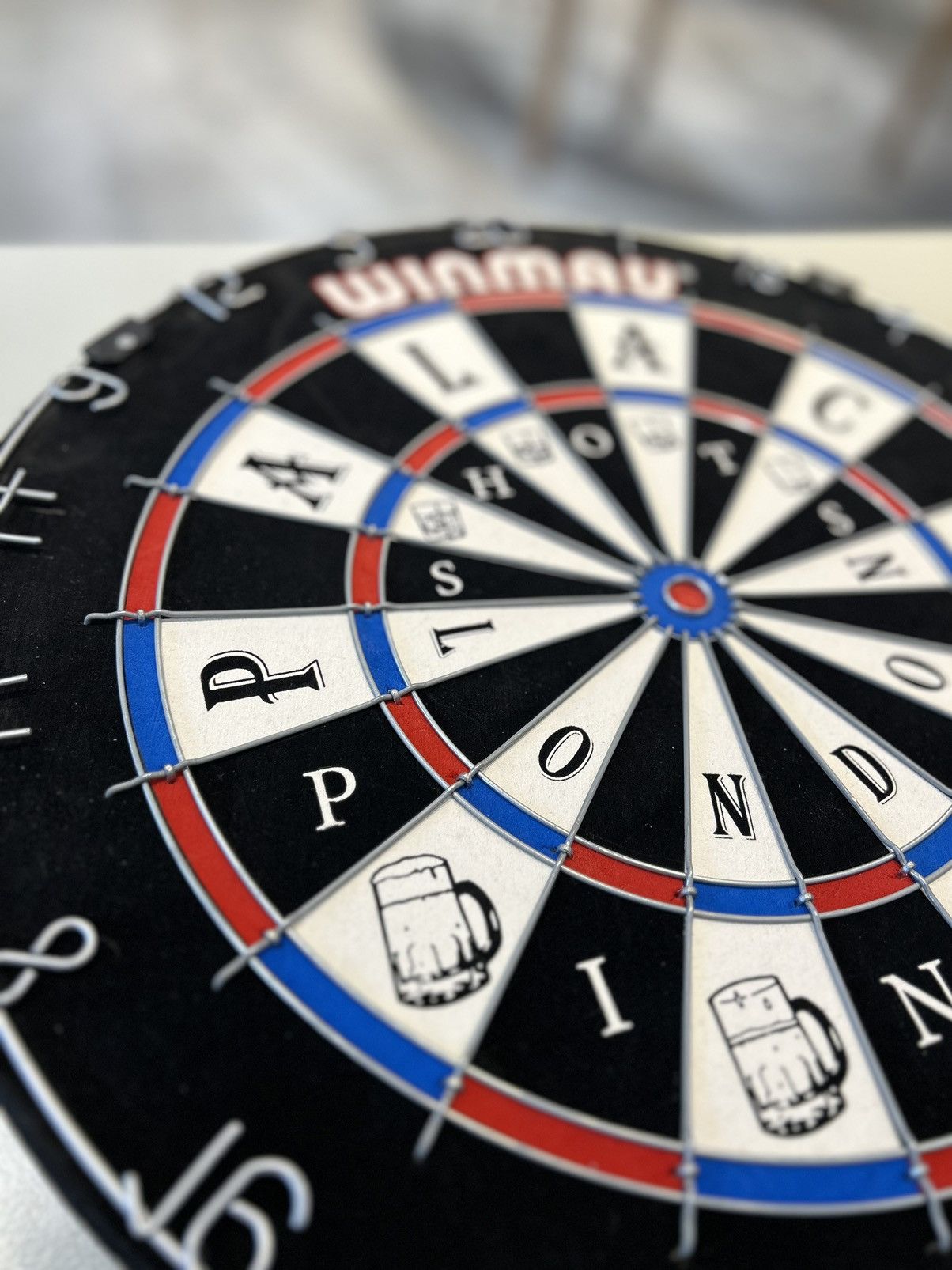 Palace Palace Winmau Dartboard Black Multi Size ONE SIZE - 2 Thumbnail