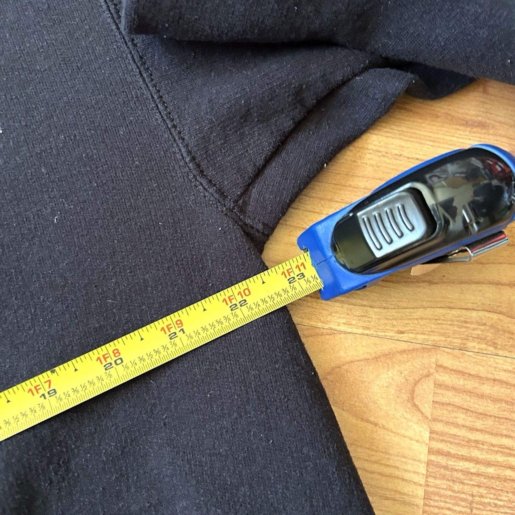 Hanes VINTAGE Hanes Hoodie Men XL Black 2000s Dave and Busters promo Pullover Size US XL / EU 56 / 4 - 5 Thumbnail