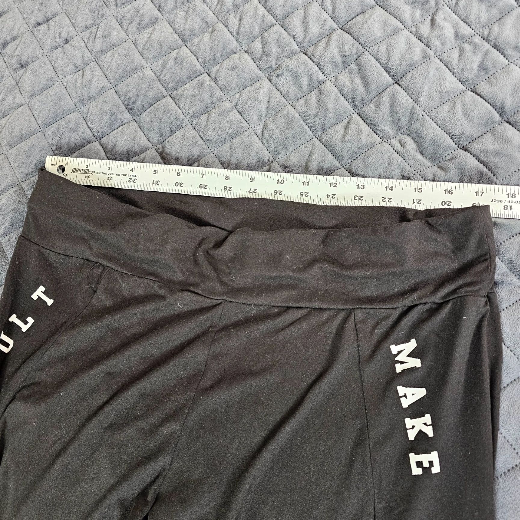 Shein VINTAGE? No — Actual: SHEIN Curve Leggings Black Ankle Women 2XL Elastic Waist Plus Size 2XL Women Leggings Size 40" / US 18 - 4 Thumbnail