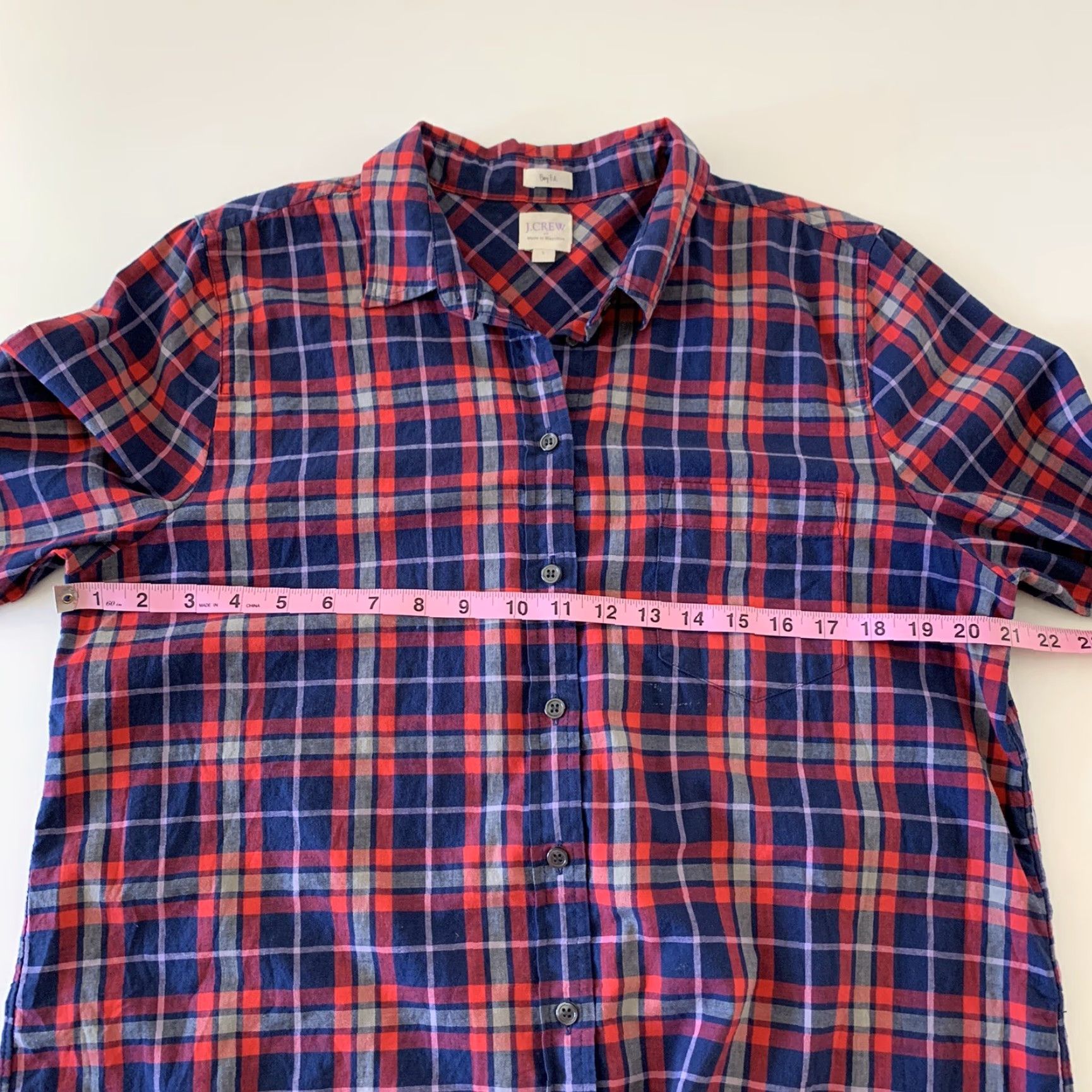 J.Crew J. Crew Boy Fit Long Sleeve Plaid Shirt Women L Blue Red Button-Up Col﻿or: Blue Size L / US 10 / IT 46 - 4 Thumbnail