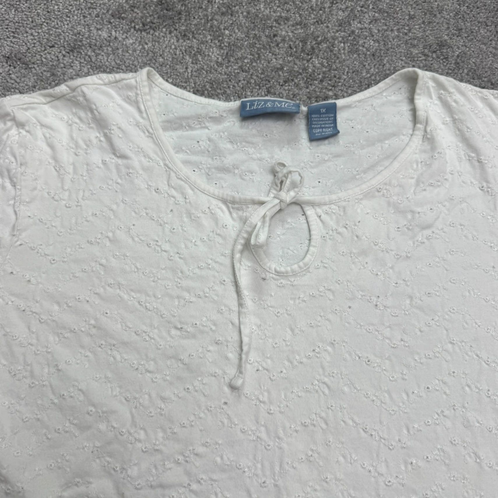 Vintage VINTAGE Liz & Me Cotton Blouse Womens Plus 1X White Casual Embroidered Keyhole Short Sleeve Size XL / US 12-14 / IT 48-50 - 4 Thumbnail
