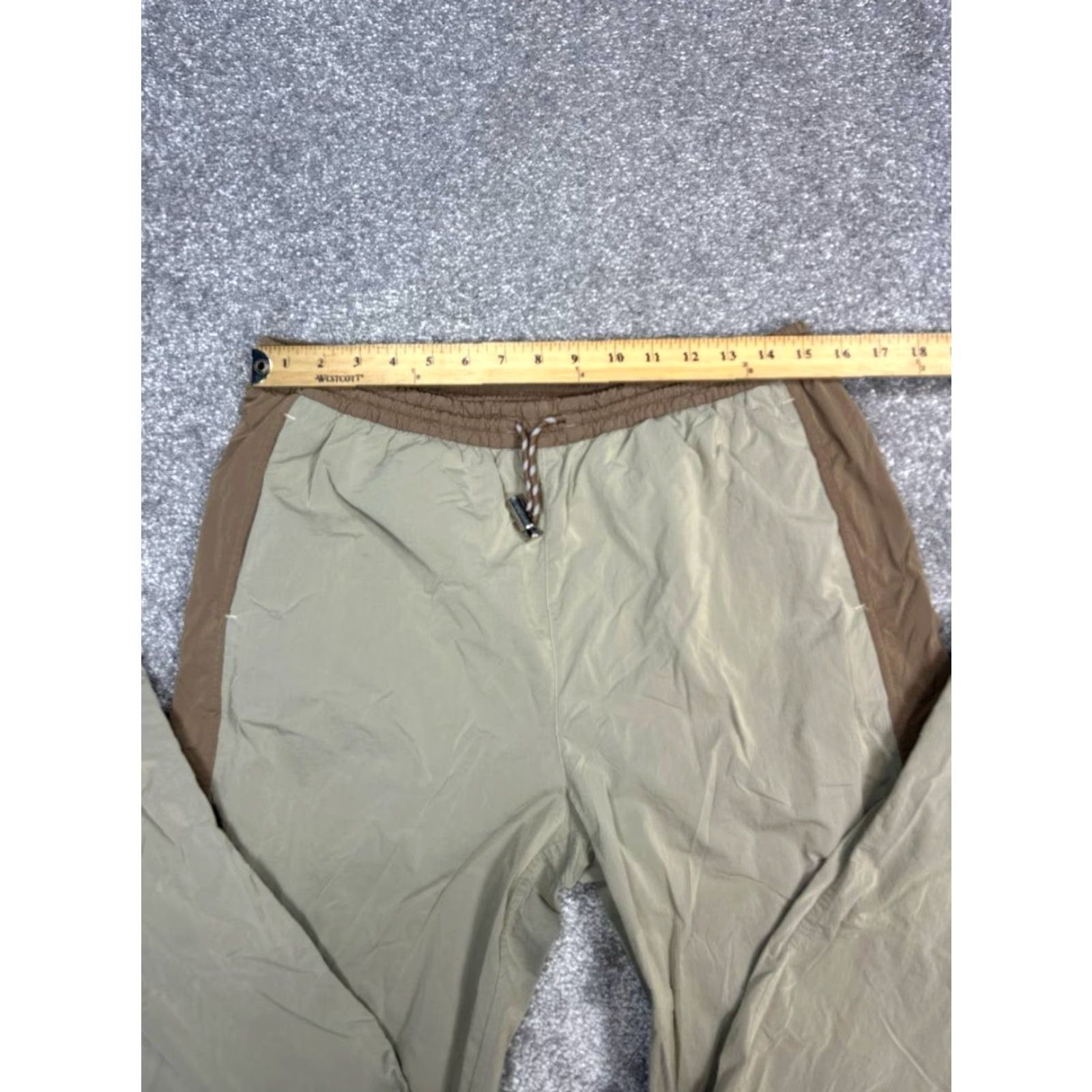 Lululemon VINTAGE Lululemon Evergreen Track Pants Womens 10 Beige Athleisure Running Size 32" / US 10 / IT 46 - 3 Thumbnail