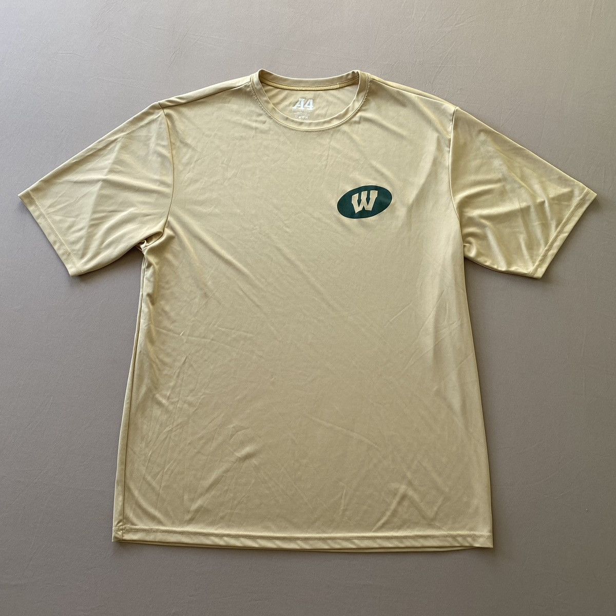 Other University of Wisconsin Athletic Varsity Tee Size US L / EU 52-54 / 3 - 2 Thumbnail