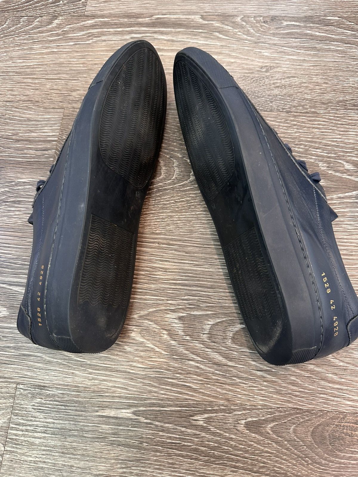 Common Projects Common Projects Leather Achilles Low Navy 42 Size US 9 / EU 42 - 4 Thumbnail