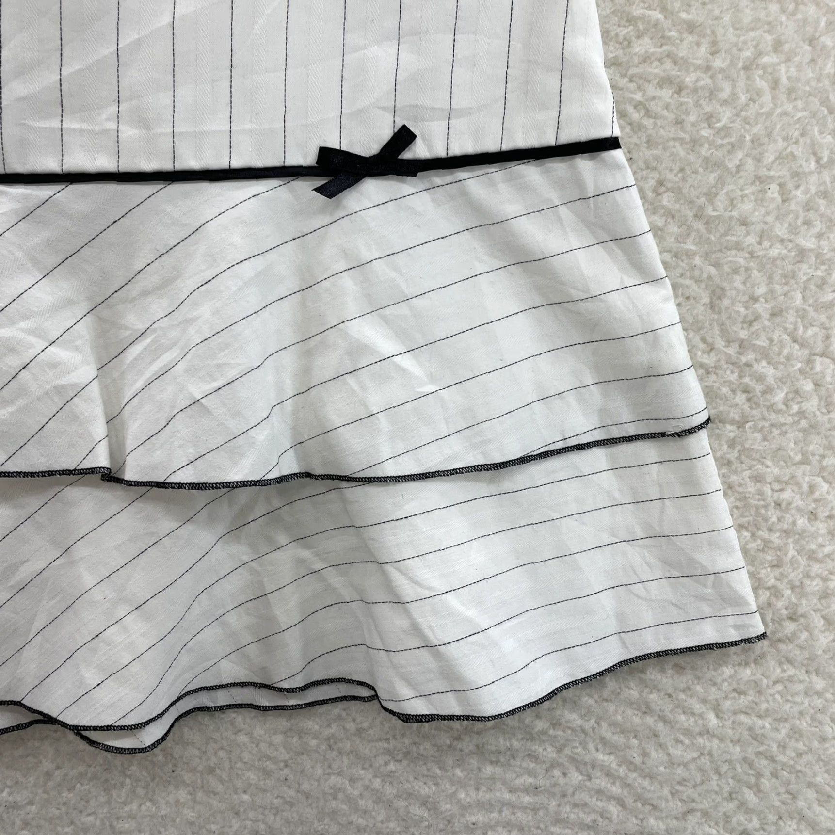 Vintage VINTAGE Pleated Mini Skirt White Pinstripe 12 Large Coquette Fairy Corpcore Womens Girls Mens Size 36" / US 14 / IT 50 - 3 Thumbnail