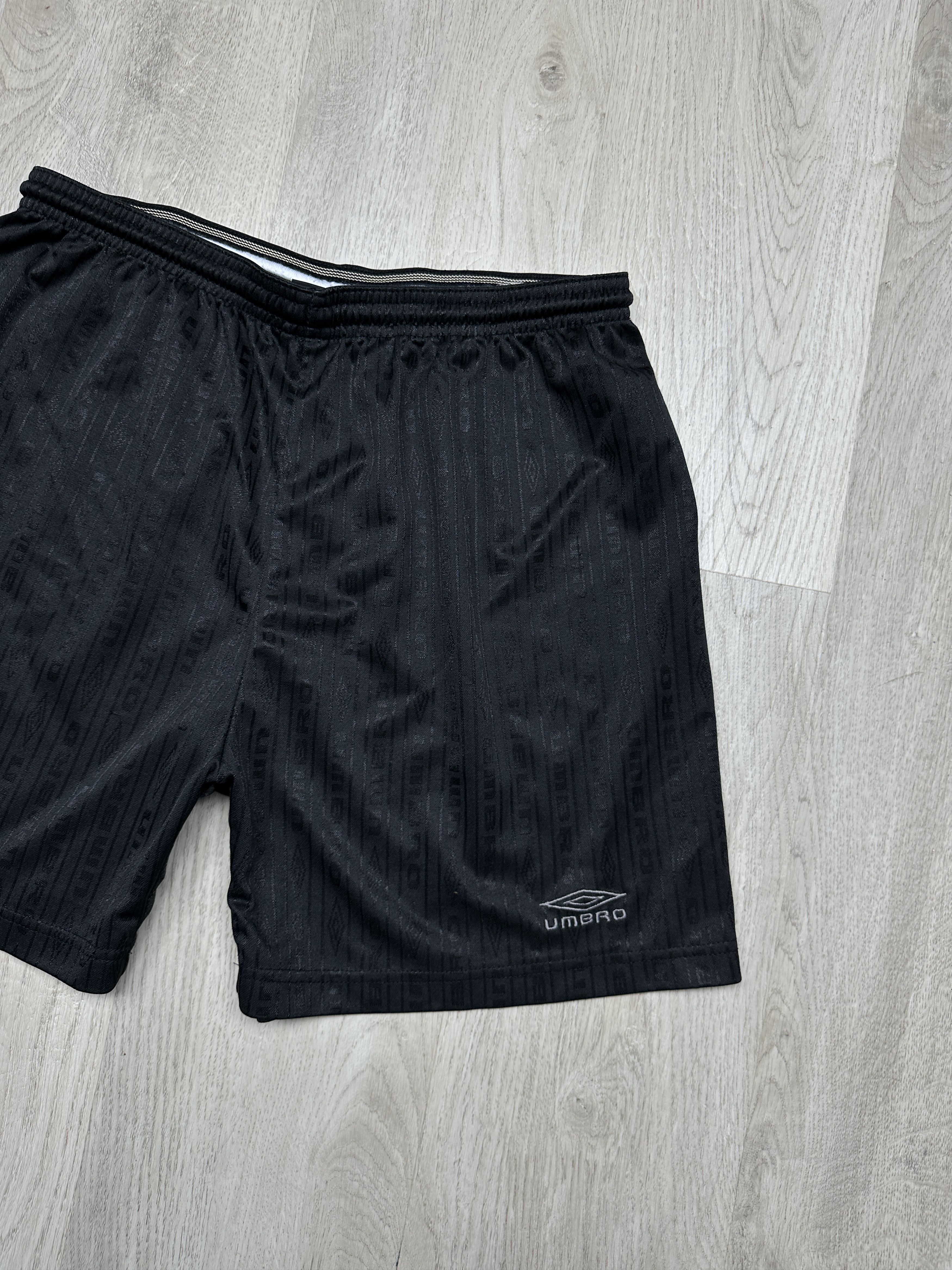 Umbro Umbro Vintage Mens Shorts Size US 32 / EU 48 - 2 Thumbnail