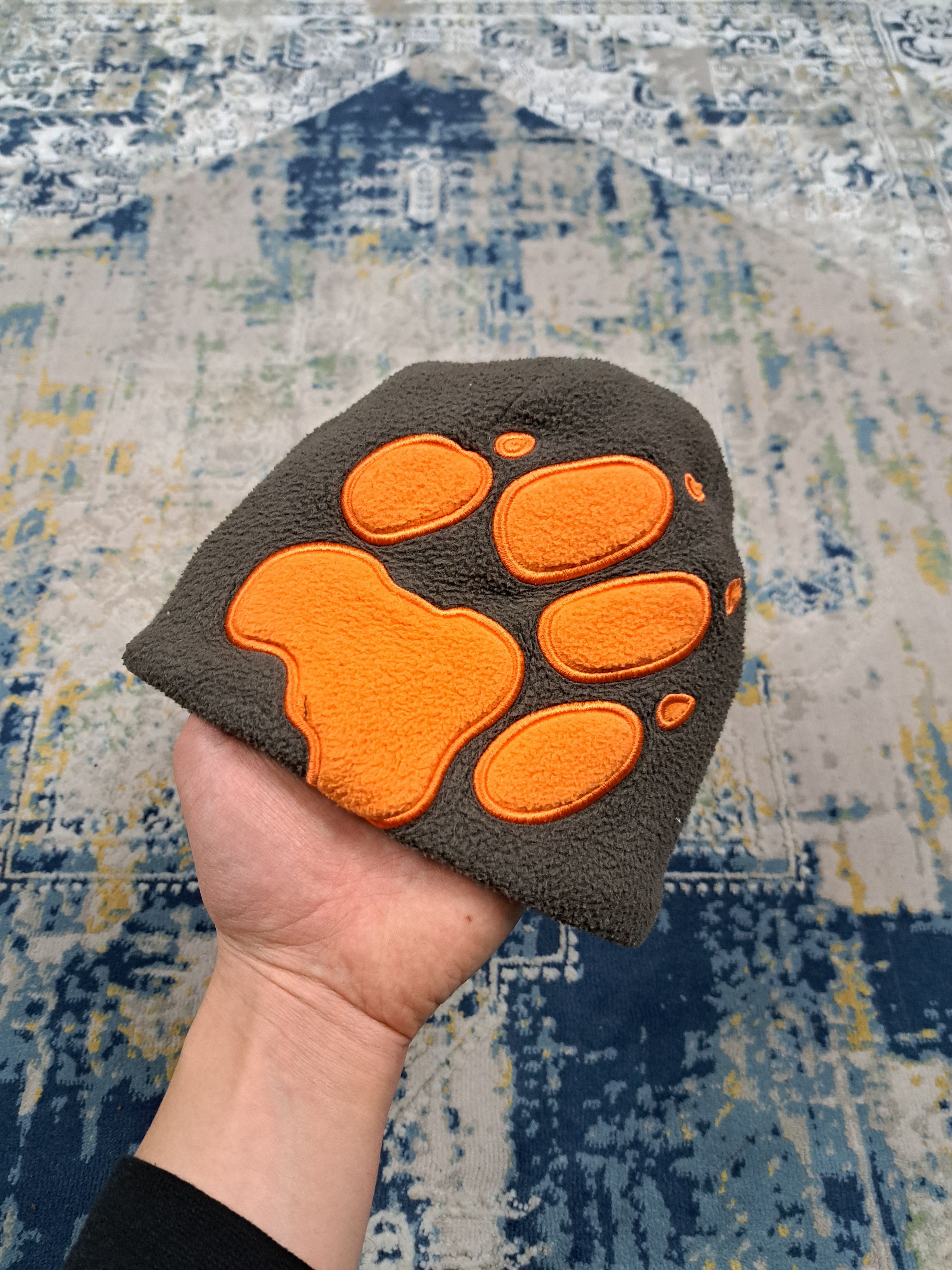 Jack Wolfskin Jack Wolfskin Fleece Beanie Hat Big Paw Drip y2k Gorpcore Size ONE SIZE - 1 Thumbnail