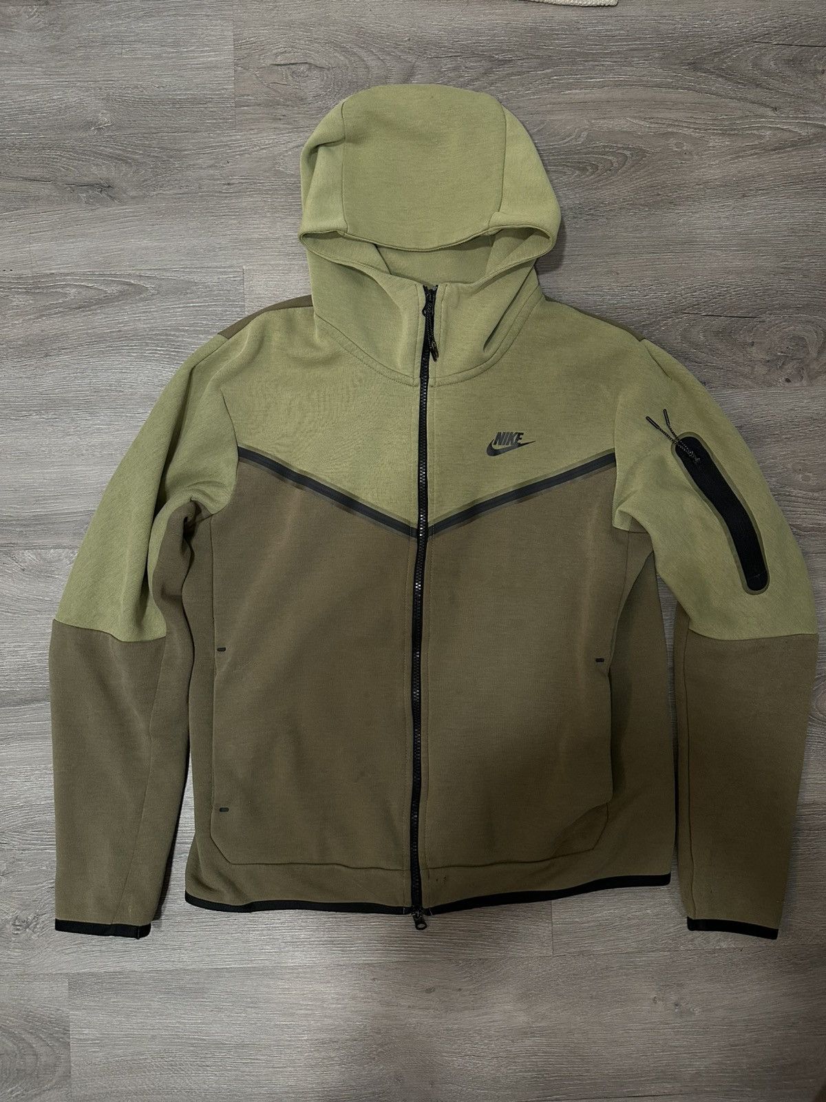 Nike Nike Tech Fleece Size US M / EU 48-50 / 2 - 1 Thumbnail