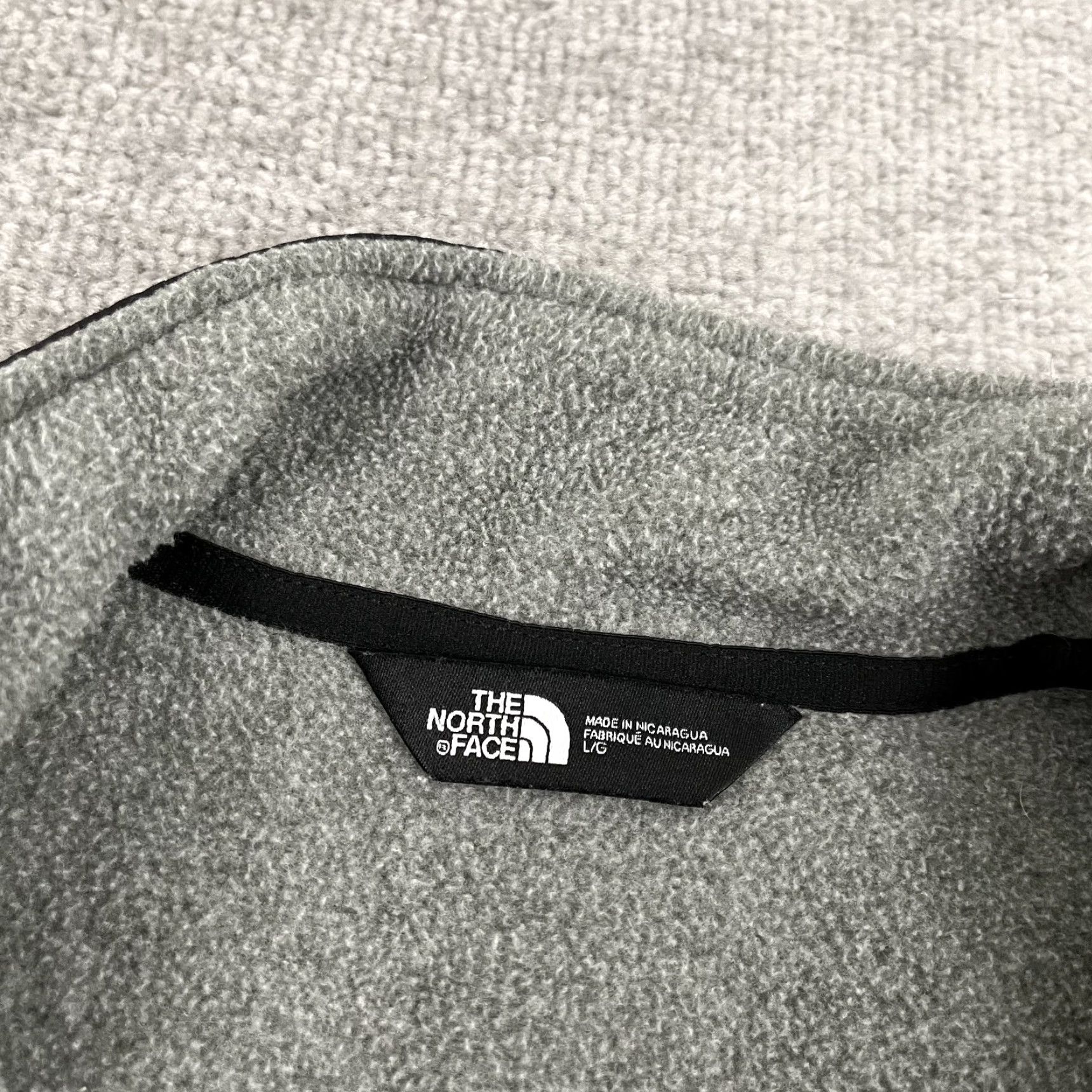 The North Face VINTAGE The North Face Denali Jacket Mens L Gray Fleece Hiking Size US L / EU 52-54 / 3 - 3 Thumbnail