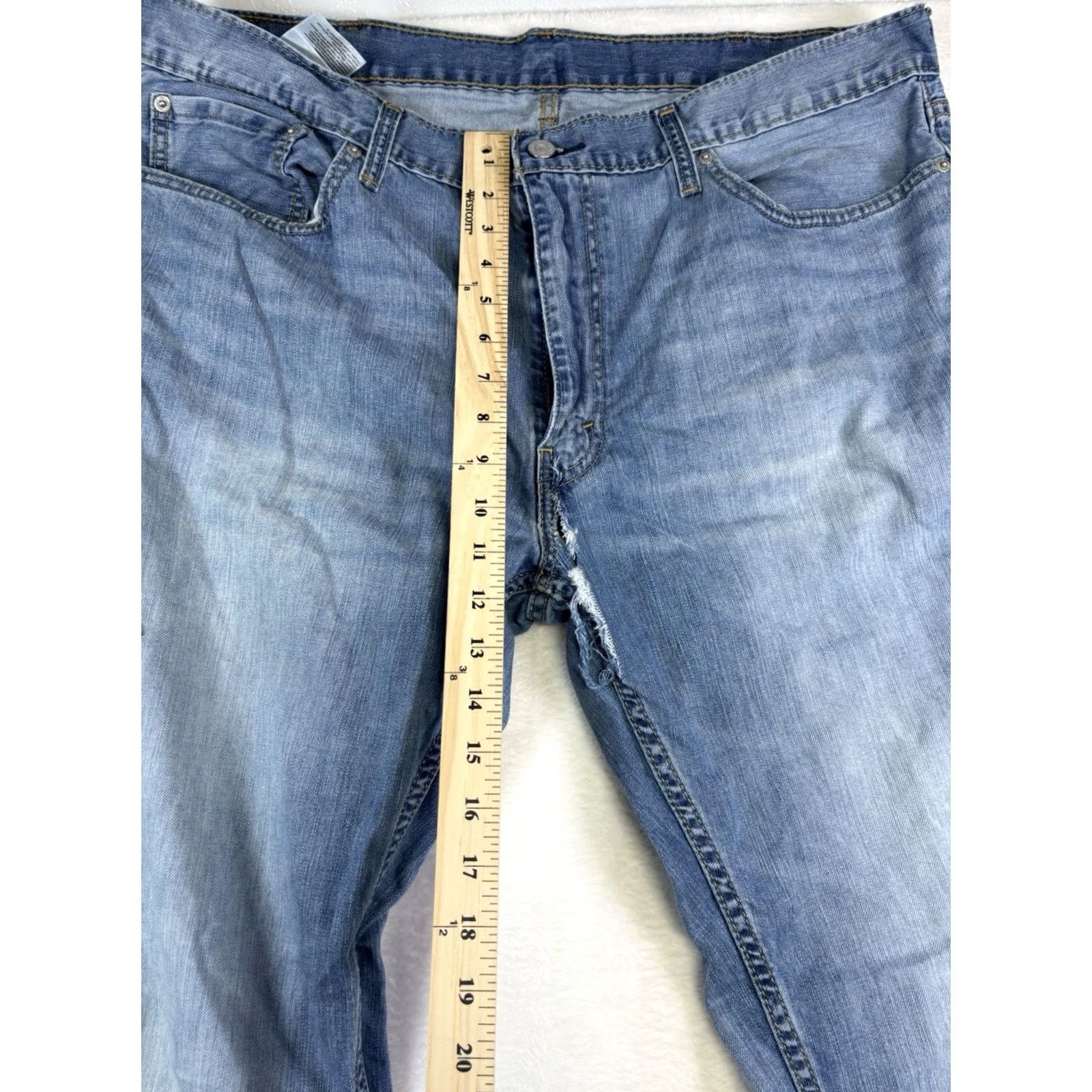 Levi's Levi's Jeans 559 Regular Straight Leg Blue Denim 40x36 Men Regular Five Pocket Belt Loops Zip Button 90s USA Logo Distressed Classic Fit Size US 40 / EU 56 - 3 Thumbnail