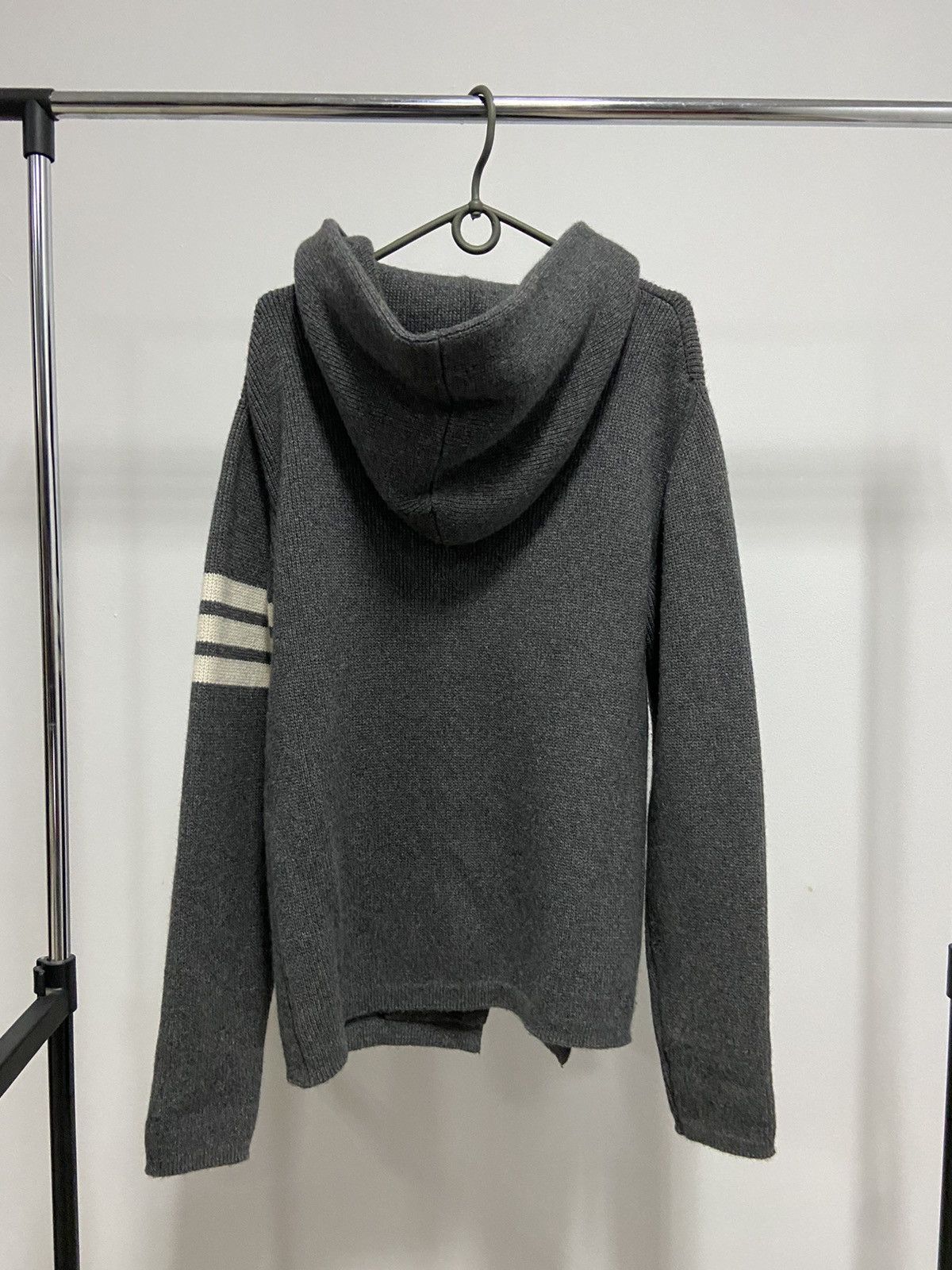 Thom Browne Thom Browne cardigan sweater knitted cashmere vintage hooded Size US S / EU 44-46 / 1 - 3 Thumbnail