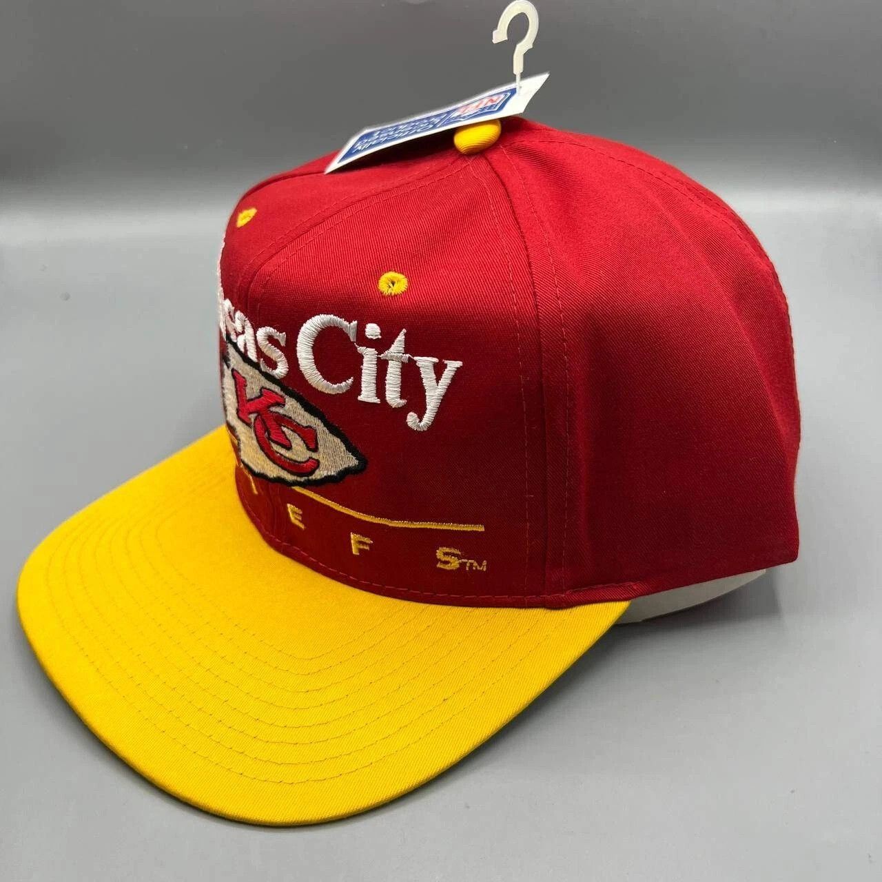 Twins Enterprise Inc. × Vintage Kansas City Chiefs Hat Men Twins Enterprise NFL Snap Back Size ONE SIZE - 6 Thumbnail