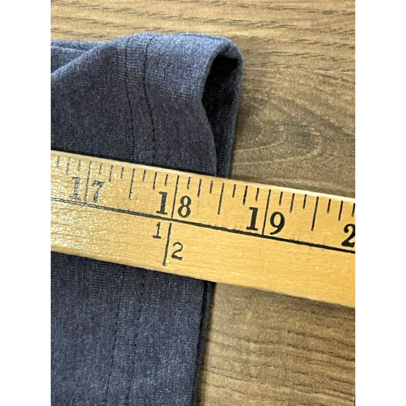 Athletic Works Athletic Works Shirt Men XL Gray Dri Works Short Sleeve NWT Size US XL / EU 56 / 4 - 4 Thumbnail