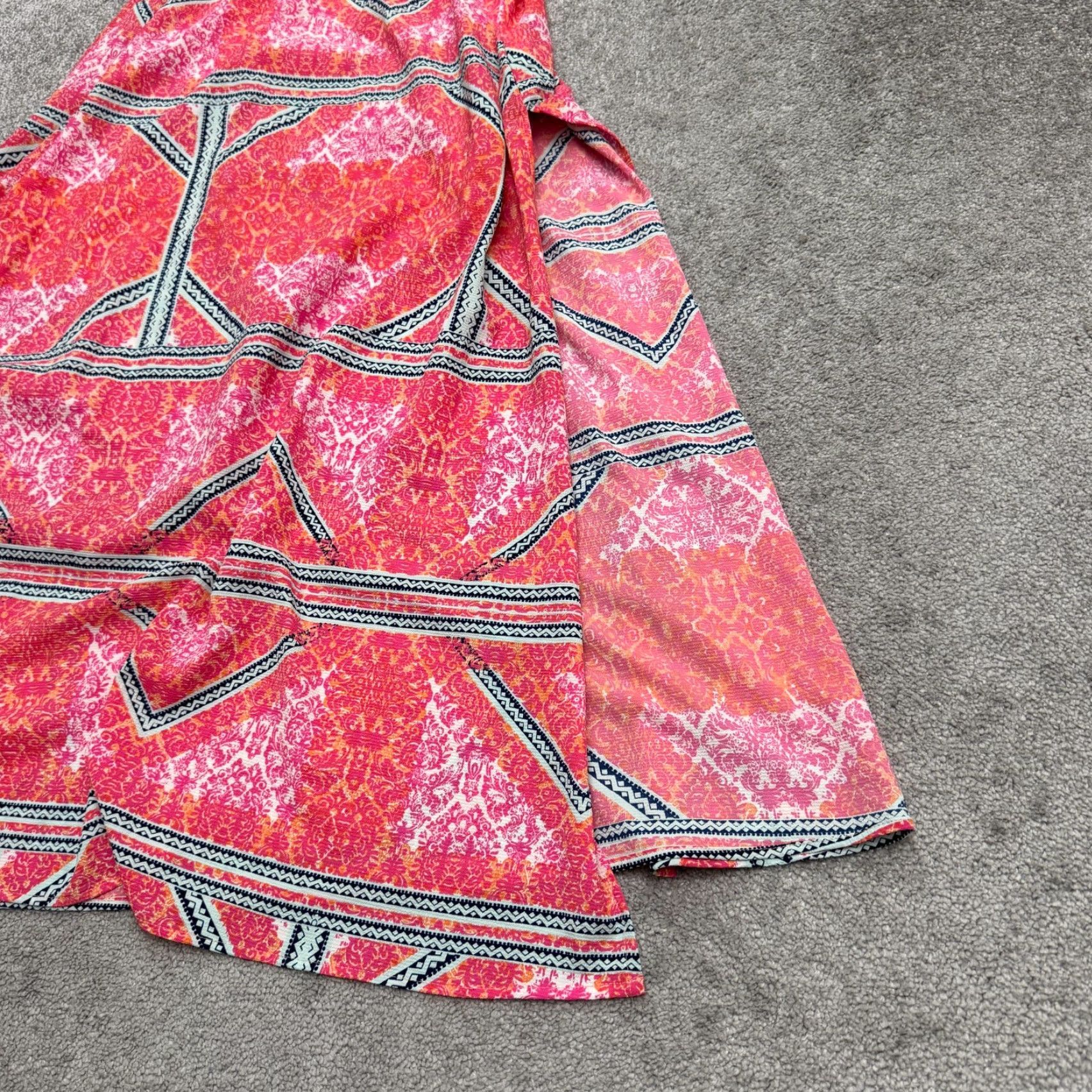 MINKPINK MINKPINK Geometric Halter Maxi Dress Women Medium Pink Orange Backless Slit NWOT Size M / US 6-8 / IT 42-44 - 4 Thumbnail