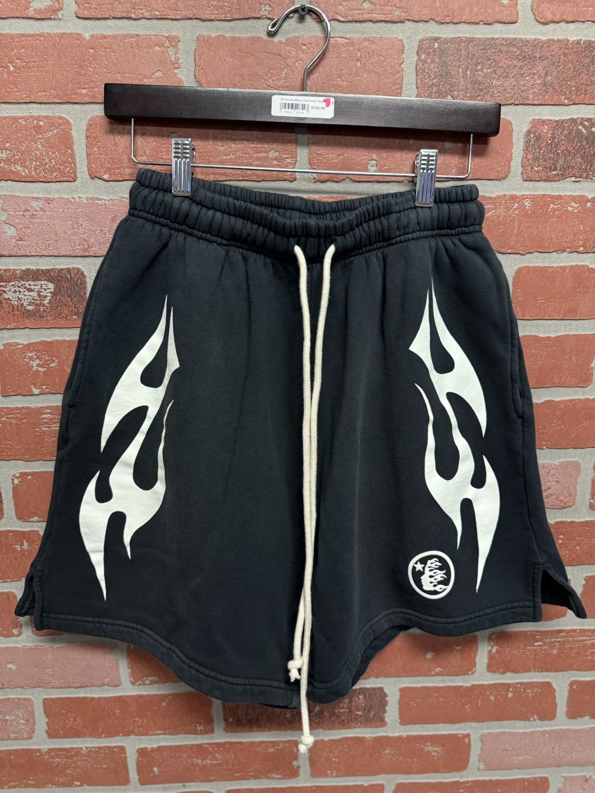 HELLSTAR Hellstar Flame Shorts Brand New Size Small Size US 30 / EU 46 - 1 Thumbnail