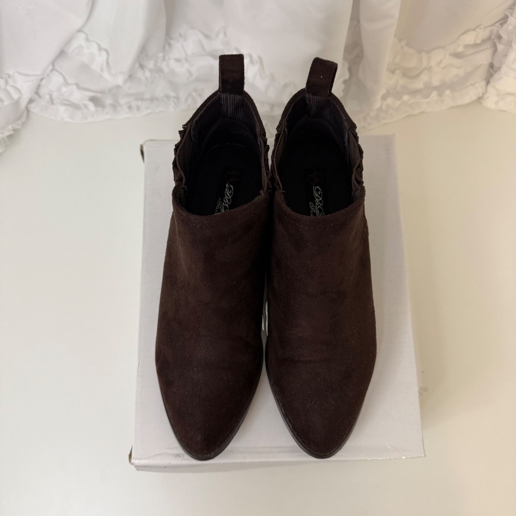 Other Elegant Footwear Brown Suede Ankle Boots With Block Heel For Size US 7.5 / IT 37.5 - 6 Thumbnail