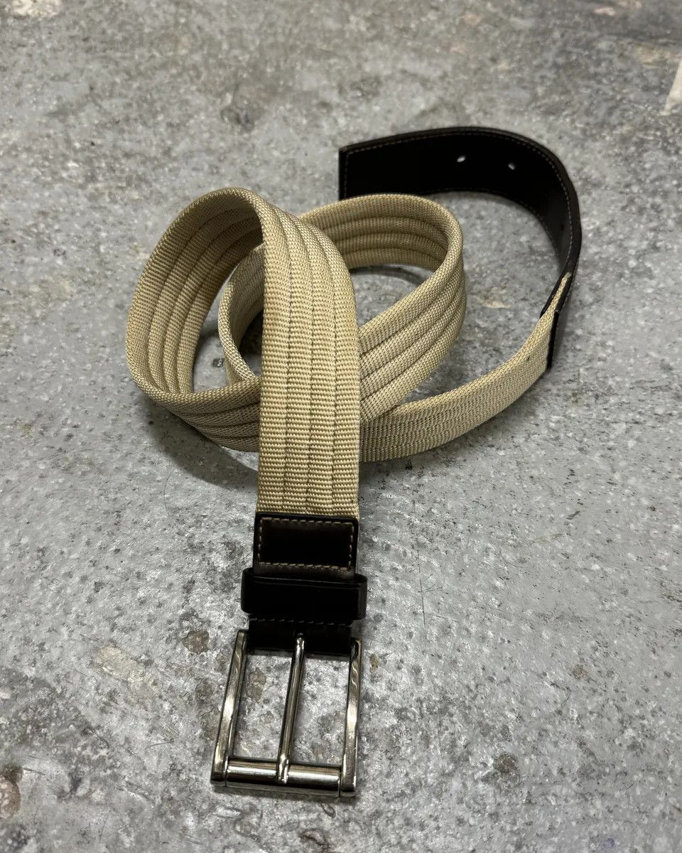 Prada × Vintage AW1999 Prada Beige Minimalist Leather Belt Size ONE SIZE - 1 Thumbnail