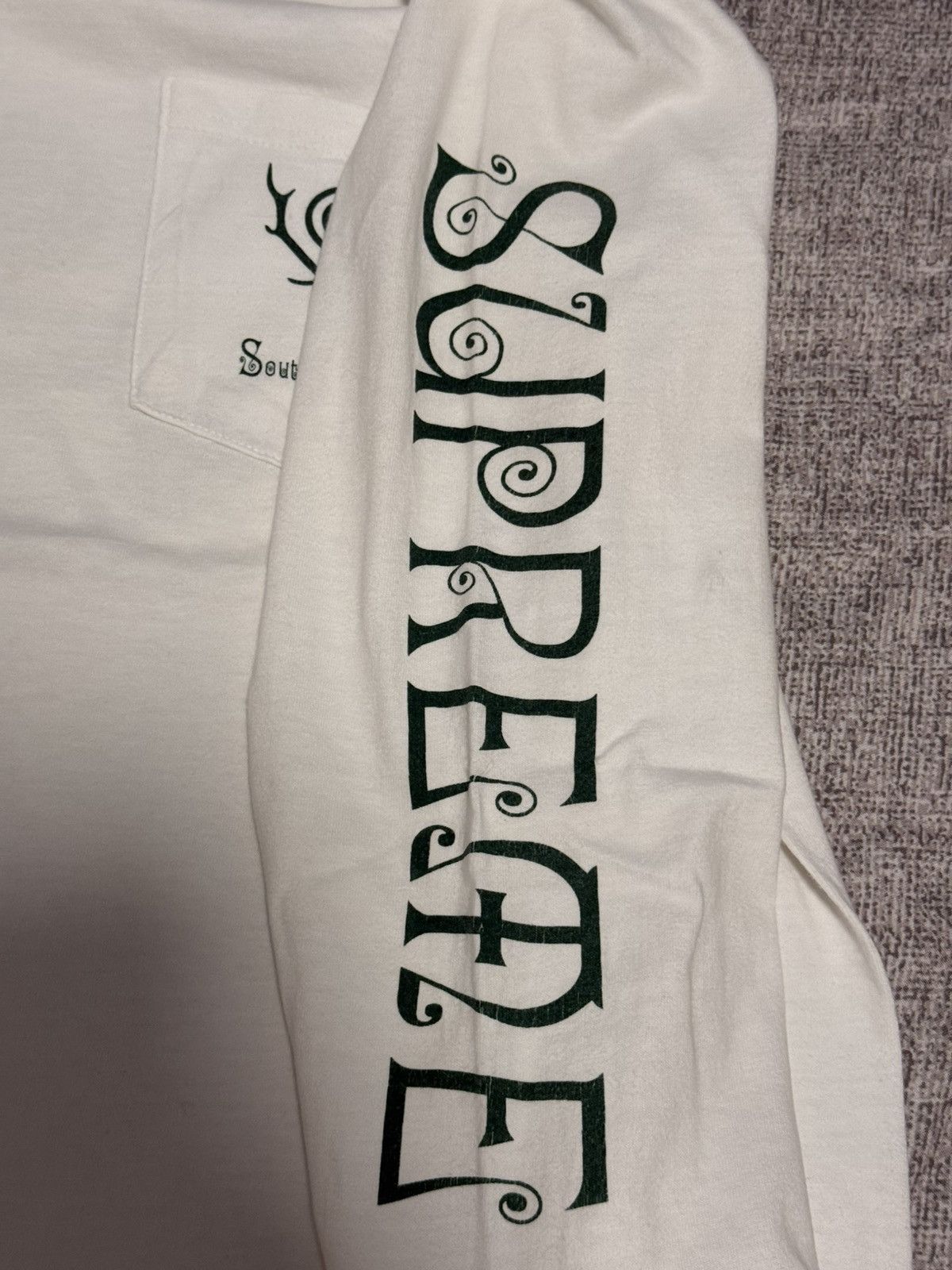 South2 West8 × Supreme Supreme White long sleeve south 2 west 8 longsleeve tee Size US M / EU 48-50 / 2 - 6 Thumbnail