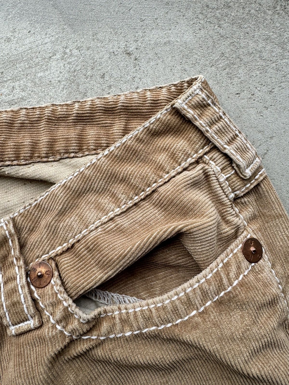 True Religion True Religion Vintage Y2k Flared Courduroy Pants Size US 30 / EU 46 - 6 Thumbnail
