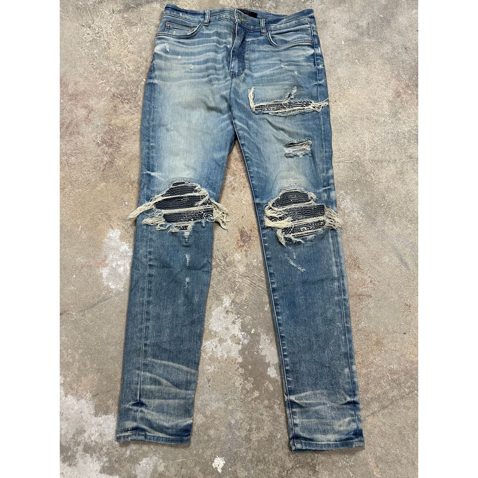 Amiri Amiri MX1 Blue Paisley Used 34 Size US 34 / EU 50 - 1 Thumbnail