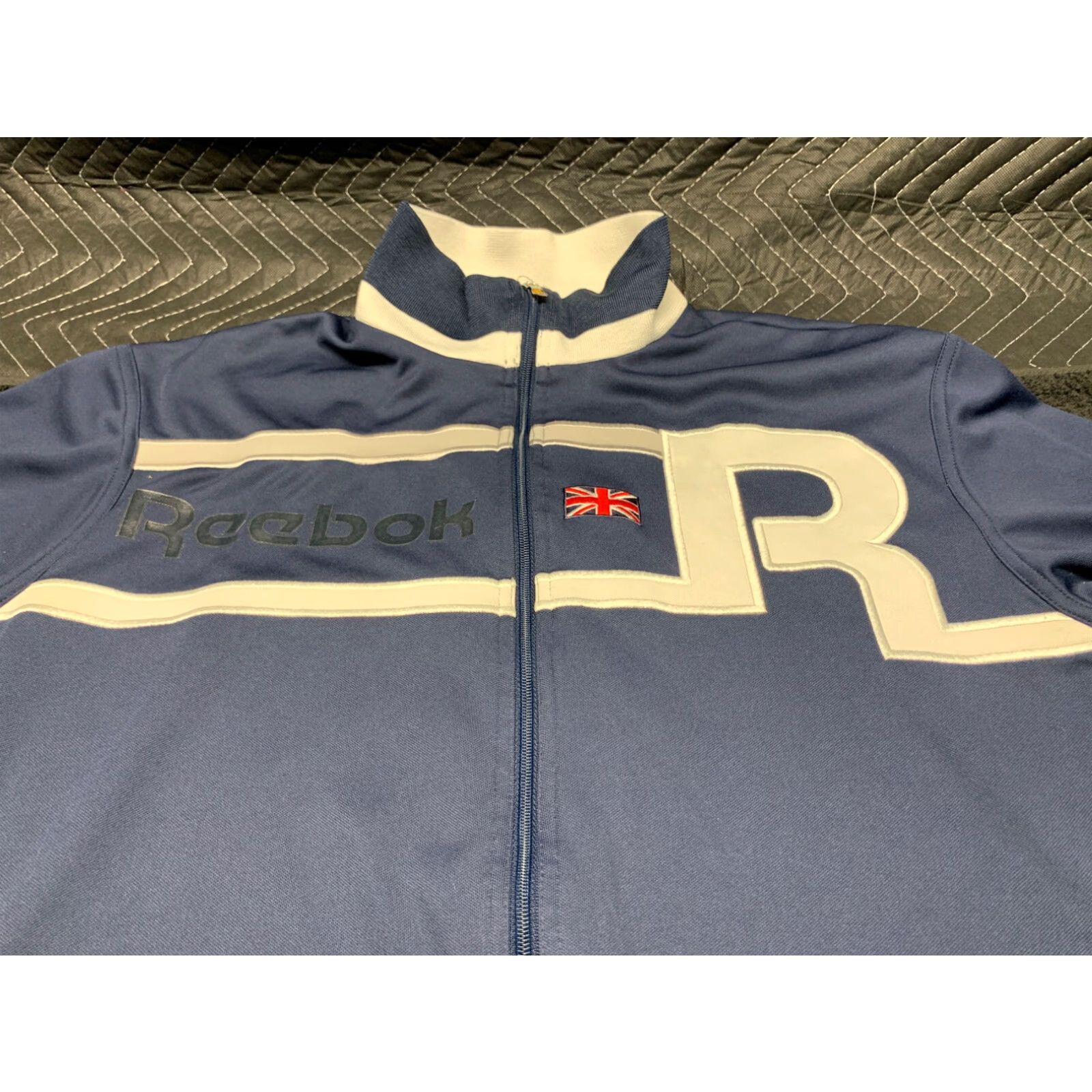 Reebok VINTAGE Reebok Classic Track Jacket British Flag Short Sleeve Full Zip Blue Mens Large Size US 33 - 2 Thumbnail