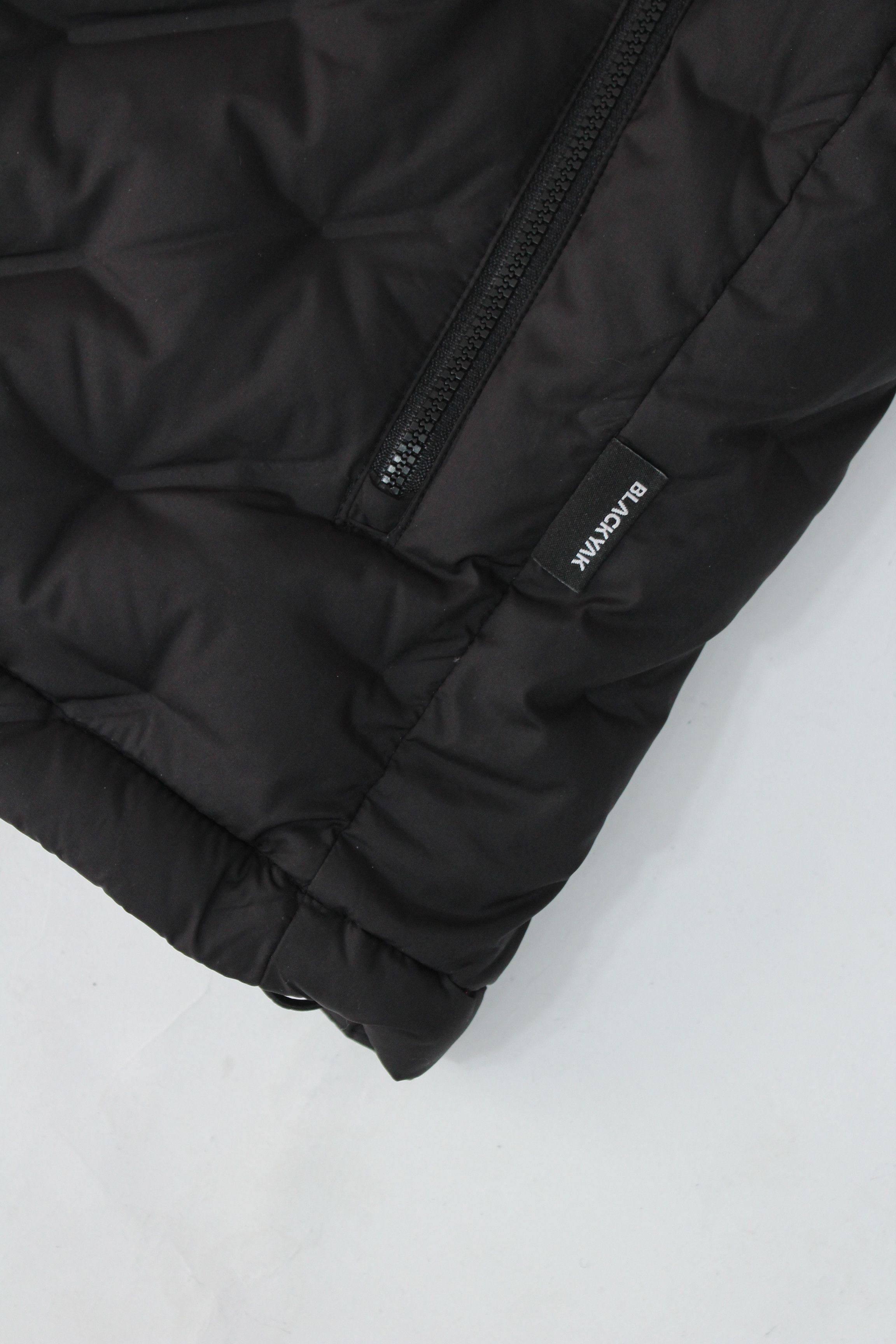 BLACKYAK Black Yak Zero Spot Wave Puffer Down Jacket Hooded Black M Size US M / EU 48-50 / 2 - 6 Thumbnail