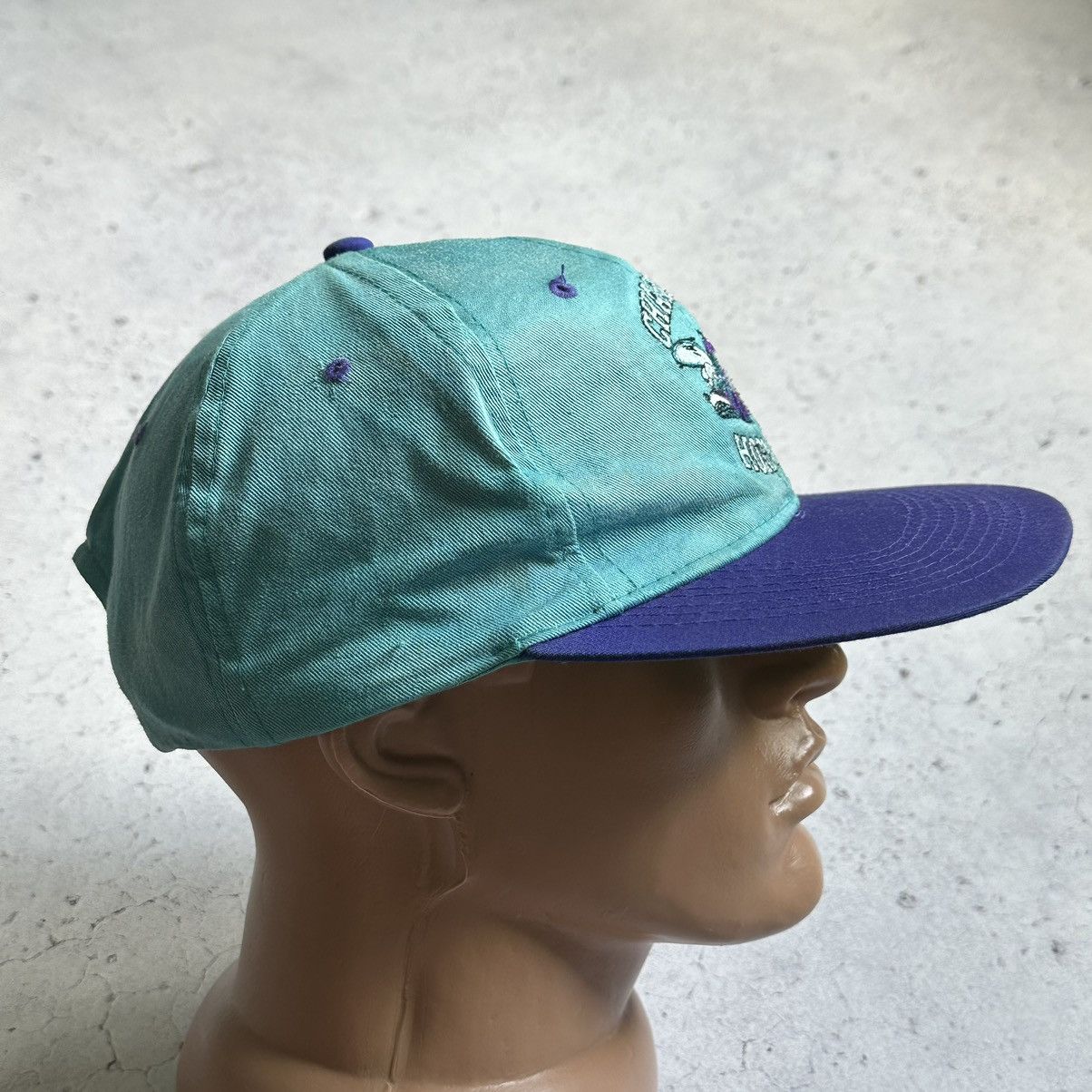 NBA × Vintage Vintage 90s NBA Charlotte Hornets SnapBack Hat Size ONE SIZE - 5 Thumbnail