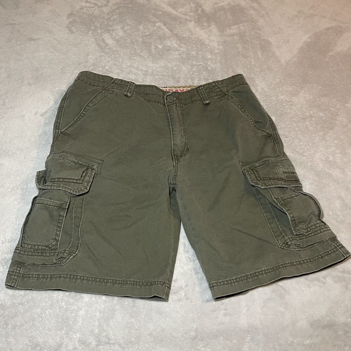 UNIONBAY Vintage Unionbay Mens Cargo Shorts 38 Green Y2K Cotton Size US 38 / EU 54 - 1 Thumbnail