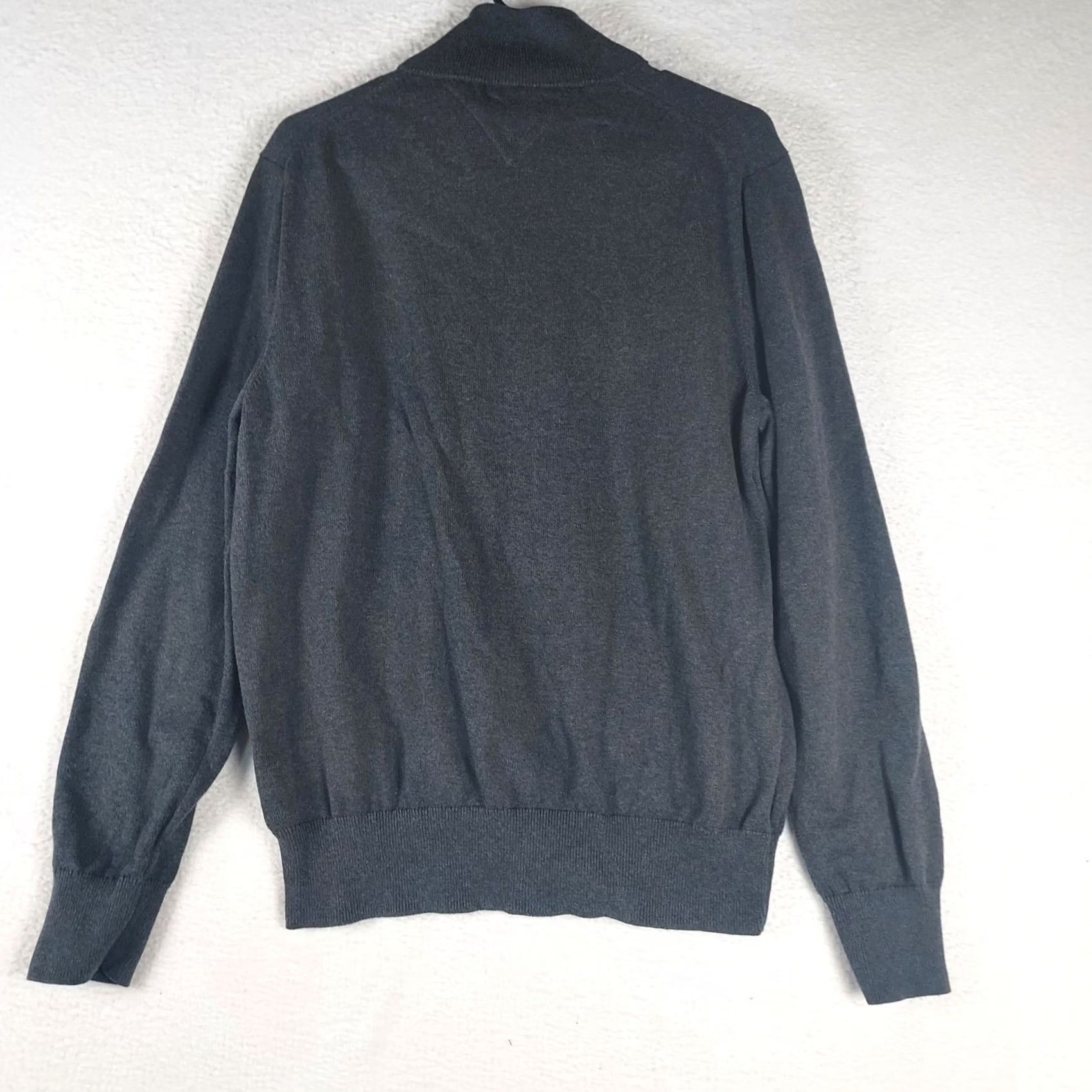 Tommy Hilfiger Tommy Hilfiger Men’s Gray 100% Cotton Quarter Zip Sweater Size M Pullover Logo Casual Knit Long Sleeve Regular Fit Size US M / EU 48-50 / 2 - 2 Thumbnail