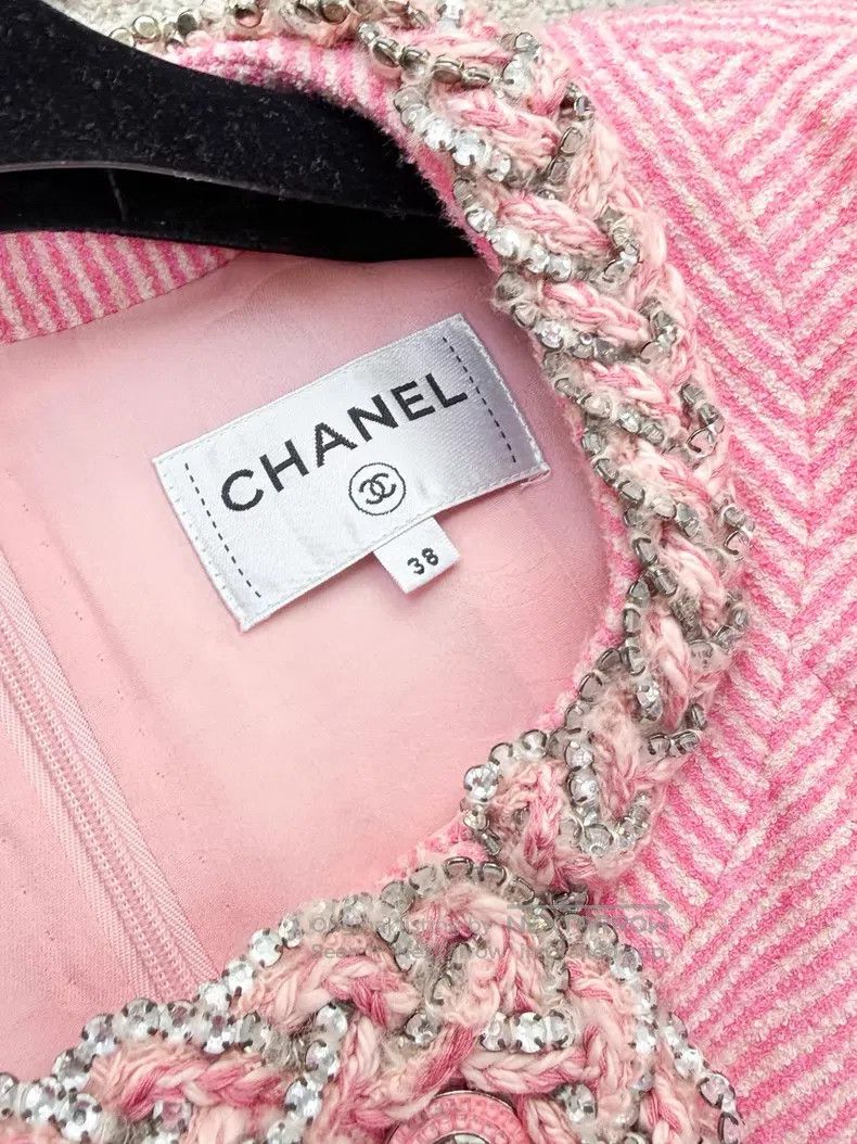 Chanel Chanel Striped rhinestone rolled edge mid-sleeved dress Size XS / US 0-2 / IT 36-38 - 6 Thumbnail