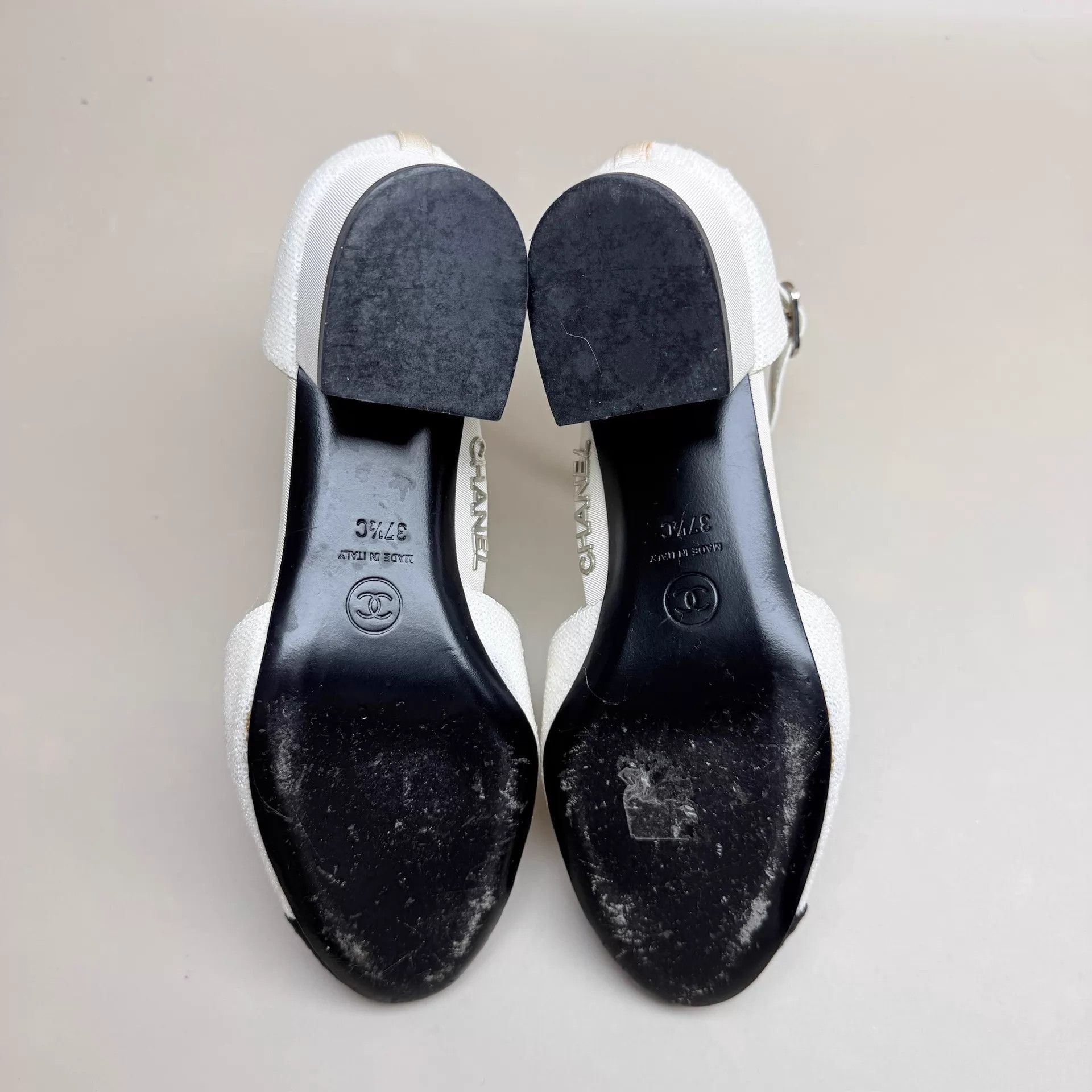 Chanel CHANEL Black & White CC Mary Jane Sandals Eu37.5 Size US 7 / IT 37 - 6 Thumbnail