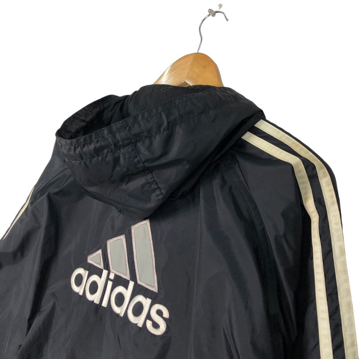Adidas × Vintage Vintage Adidas Windbreaker Long Sleeve Big Logo Large Size US L / EU 52-54 / 3 - 9 Thumbnail