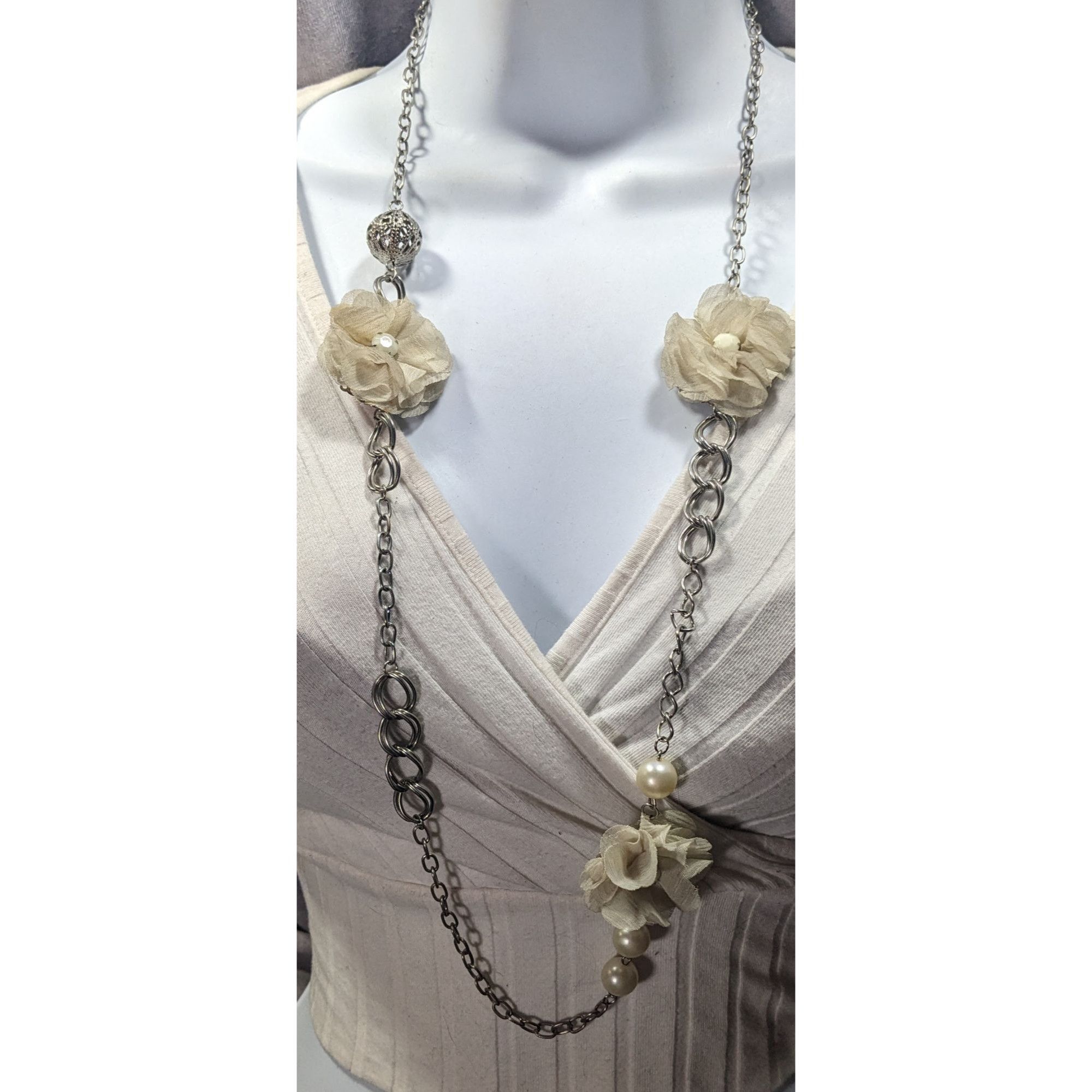 Other Retro Fairycore White Flower And Faux Pearl Necklace With Si Size ONE SIZE - 2 Thumbnail
