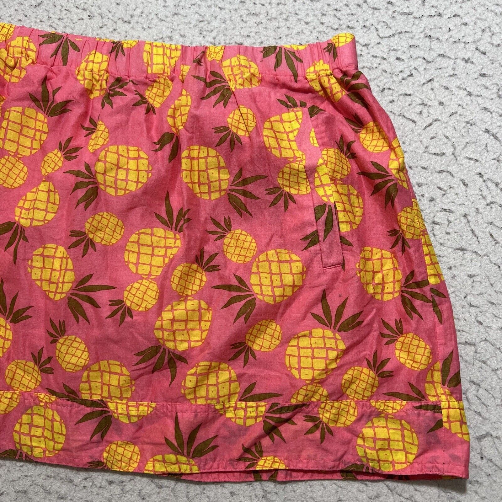 J.Crew J. Crew Printed Cotton Mini Skirt Pineapple Pattern Hot Pink Size 32" / US 10 / IT 46 - 3 Thumbnail