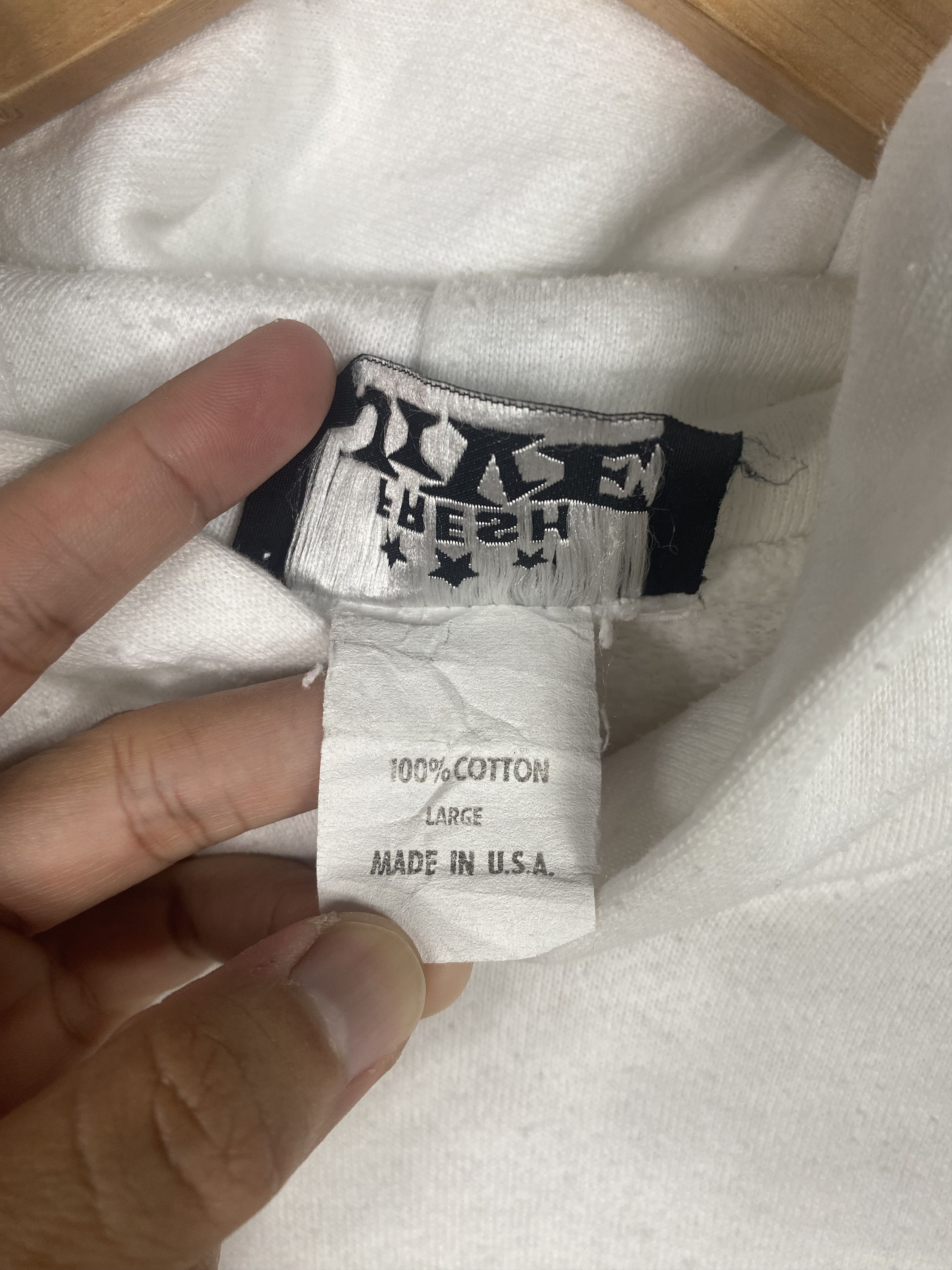 Freshjive Vintage Freshjive Hoodie Size US L / EU 52-54 / 3 - 5 Thumbnail