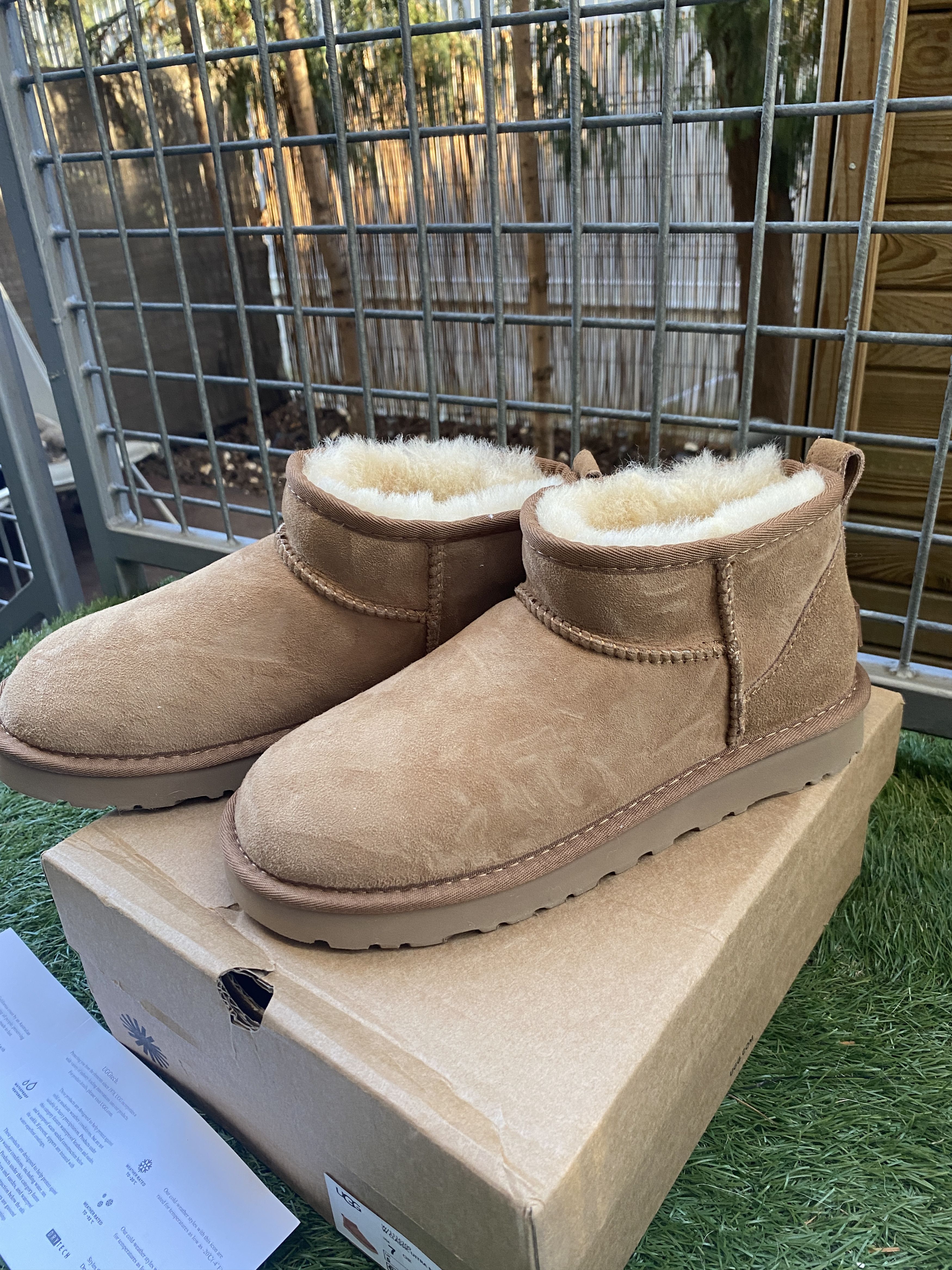 Ugg UGG boots 38 new tags box papers never worn Size US 8 / IT 38 - 3 Thumbnail