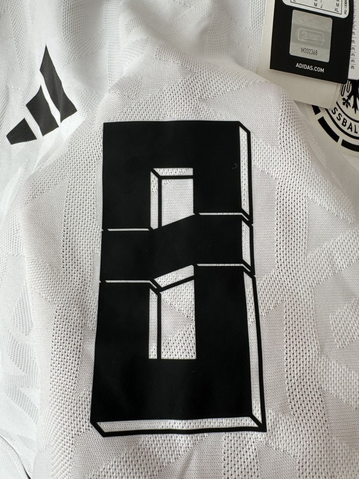 Adidas Kroos #8 Germany 2023-2024 Player Issue Home Soccer Jersey Size US M / EU 48-50 / 2 - 14 Thumbnail