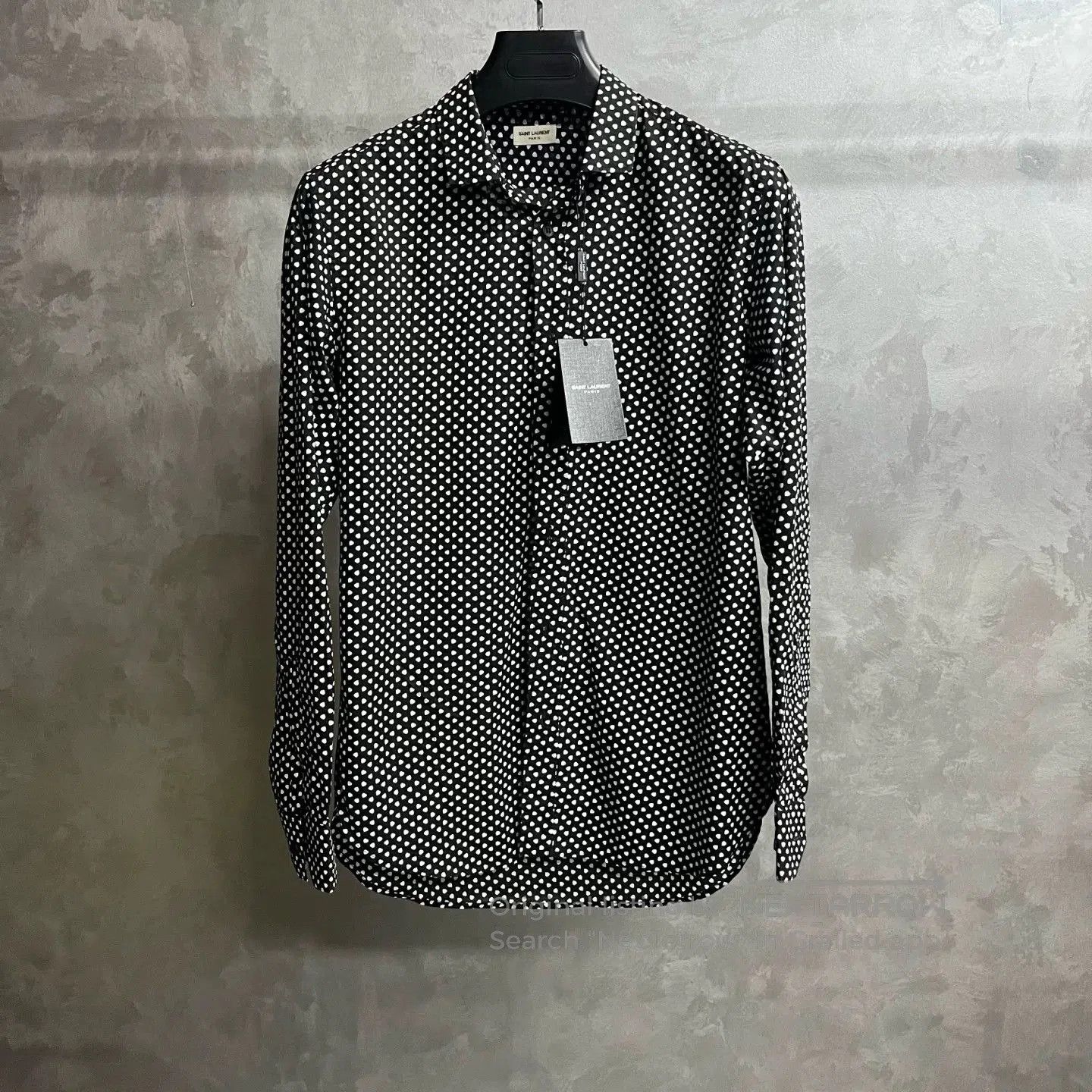 Saint Laurent Paris Saint Laurent Classic Black Print Shirt. Size US M / EU 48-50 / 2 - 1 Thumbnail