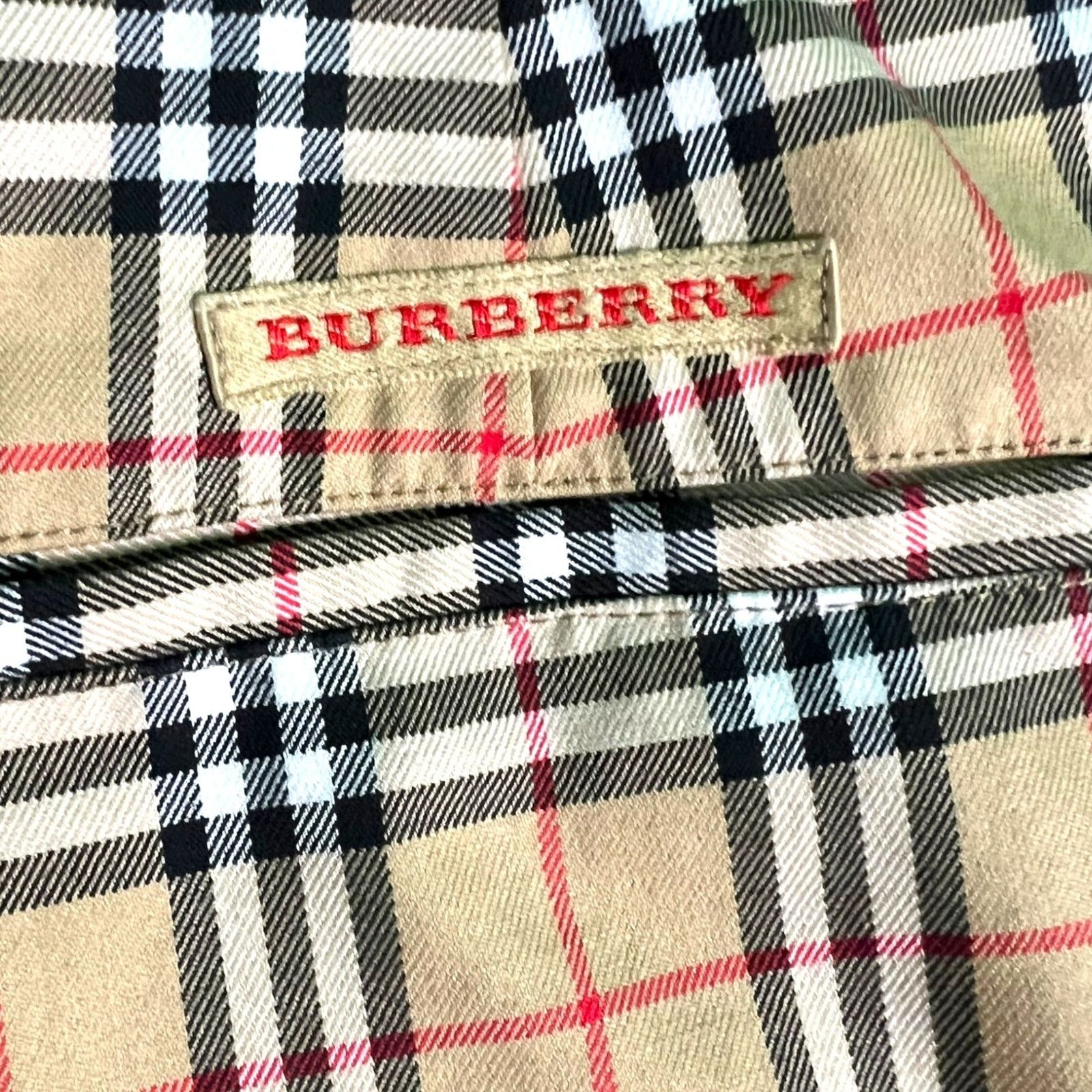 Burberry Vintage 90s Burberry Golf Nova Check Shorts Women - Size 8 Size 30" / US 8 / IT 44 - 10 Thumbnail