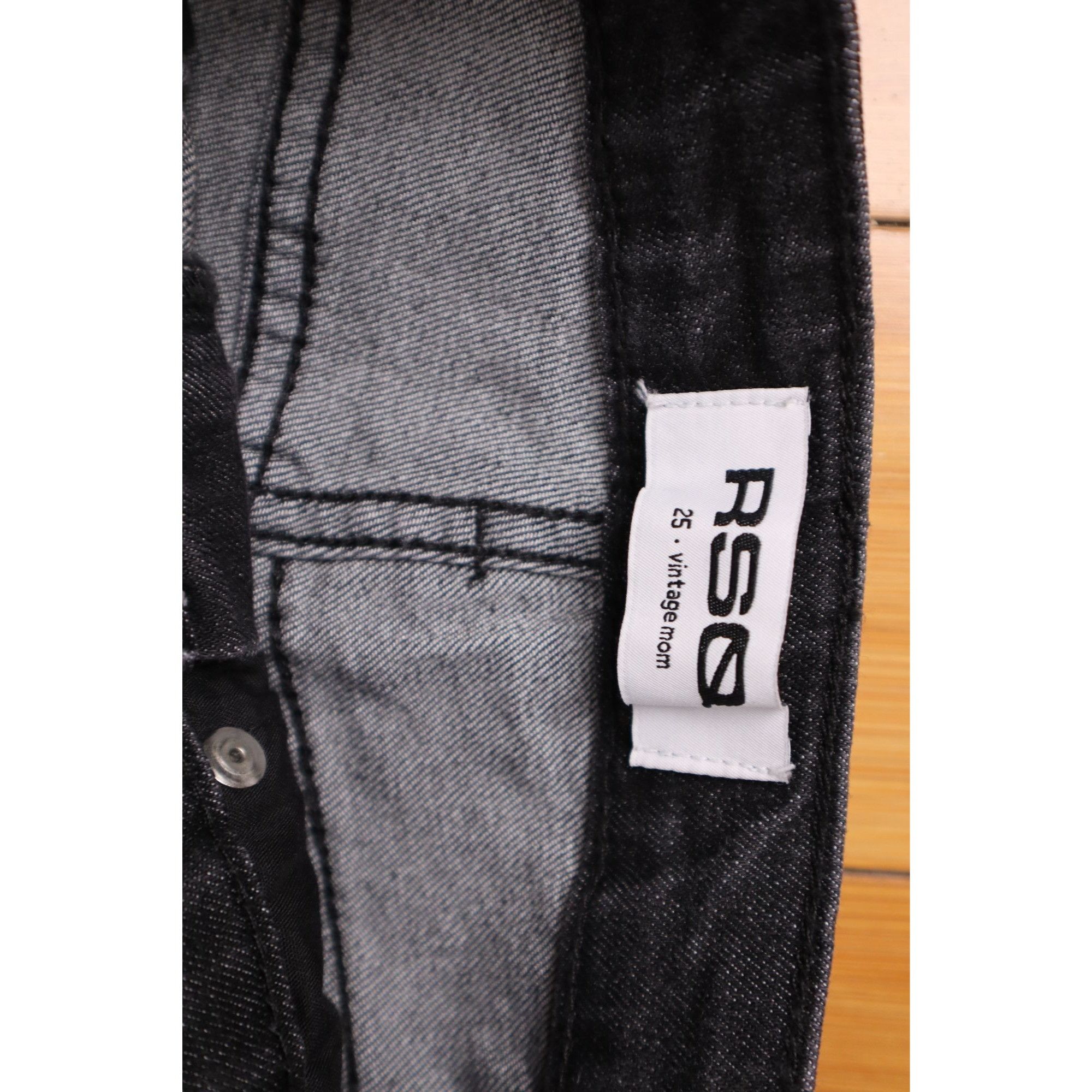 Rsq Studio Haul Find – RSQ Vintage Mom Jeans – Size 25 Size 25" / US 0 / IT 36 - 3 Thumbnail