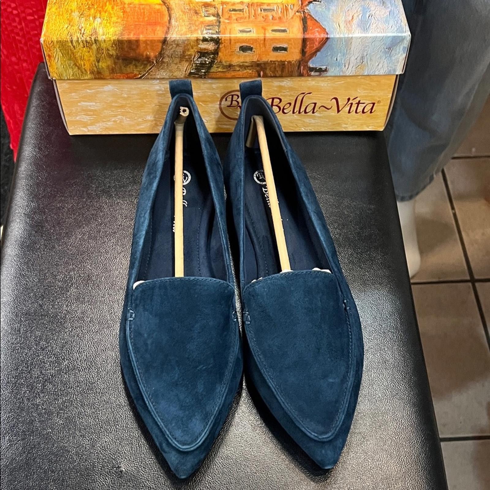 Other Bella Vita Women's Deep Blue Suede Flats Size US 12 / IT 42 - 1 Preview