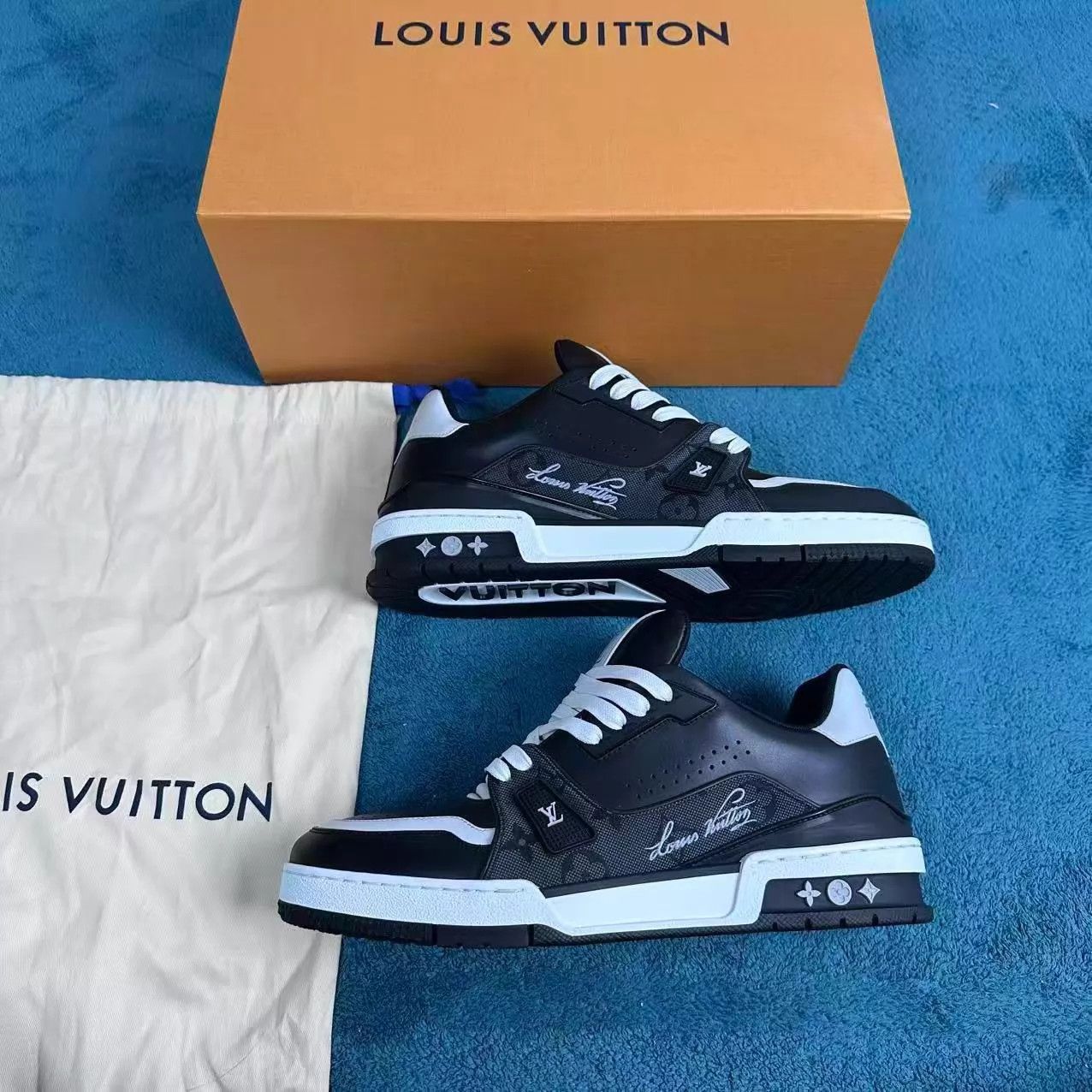 Louis Vuitton lv trainer new jacquard leather low-top black US8/42 Size US 9 / EU 42 - 2 Thumbnail
