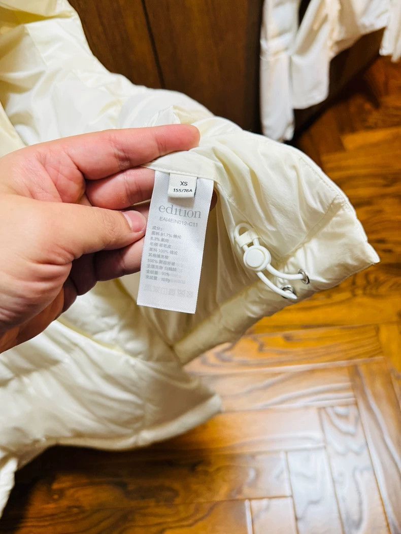 Maison Margiela White Sleeveless Down Vest for Women-2506 Size XS / US 0-2 / IT 36-38 - 7 Thumbnail