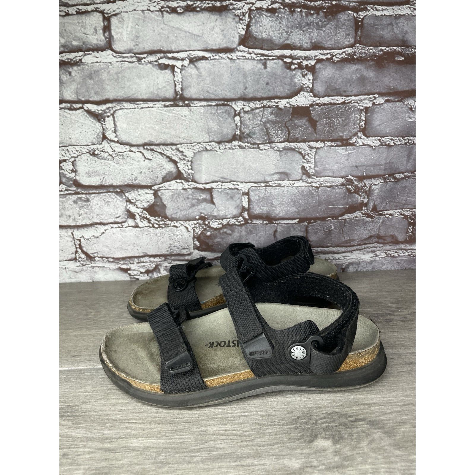 Birkenstock Birkenstock Kalahari Black Cross Country Strap Sandals Women Size US 8 / IT 38 - 23 Thumbnail