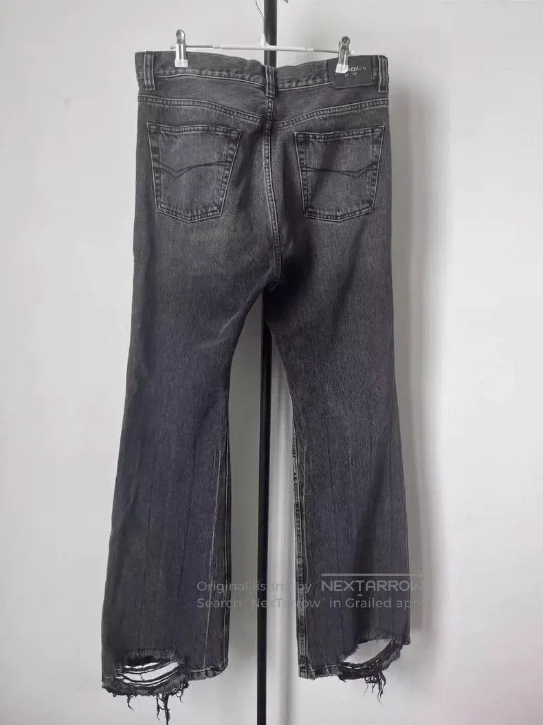 Balenciaga Balenciaga The Lost Tape Flared Jeans . Size US 30 / EU 46 - 2 Thumbnail