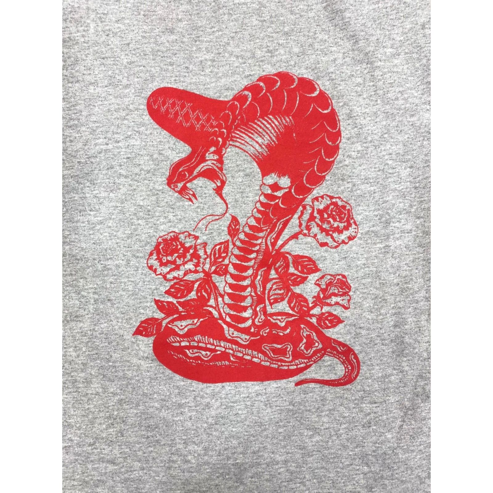 Vintage VINTAGE Loser Machine Cobra Floral Gray T Shirt S Crew Neck Men Short Sleeve 1746 Size US S / EU 44-46 / 1 - 2 Thumbnail