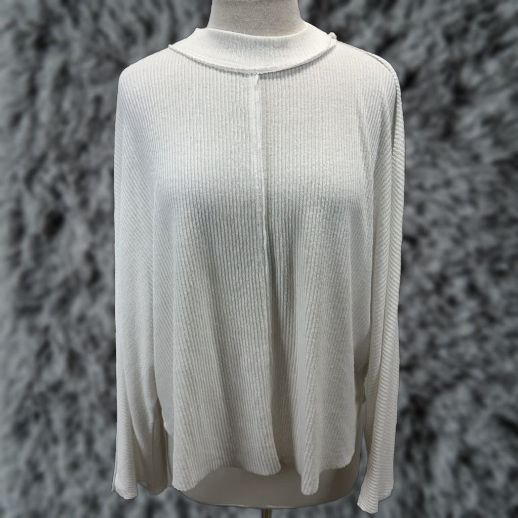 Free People VINTAGE? No. Free People Sweater Shirt Ladies Dolman Sleeve White Ribbed Mock Neck Back Cutout Size Large Size L / US 10 / IT 46 - 1 Thumbnail