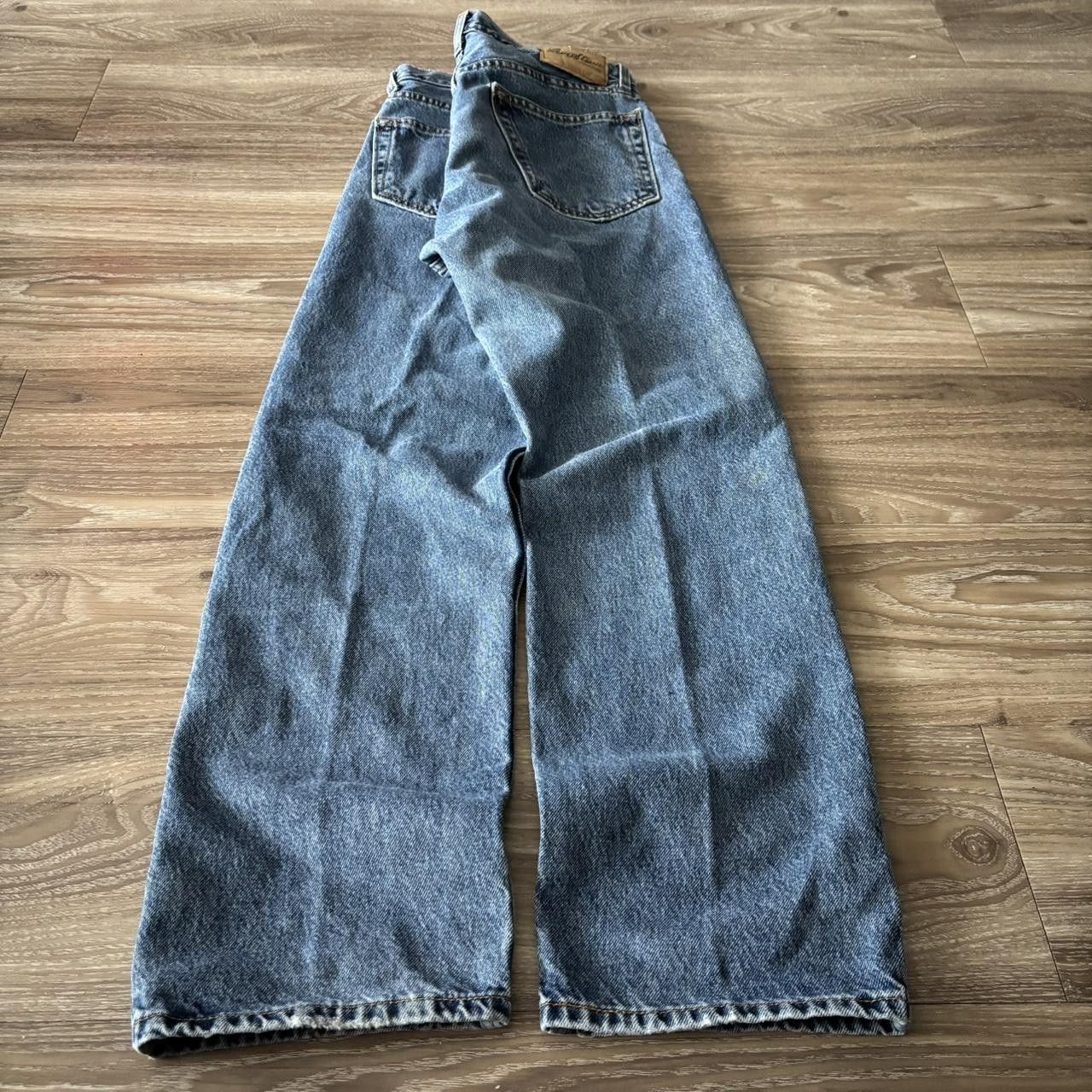 Levi's Crazy Vintage Y2K/2000s Levis Medium Wash Essential Denim Jeans! 32x30 Size US 32 / EU 48 - 4 Thumbnail
