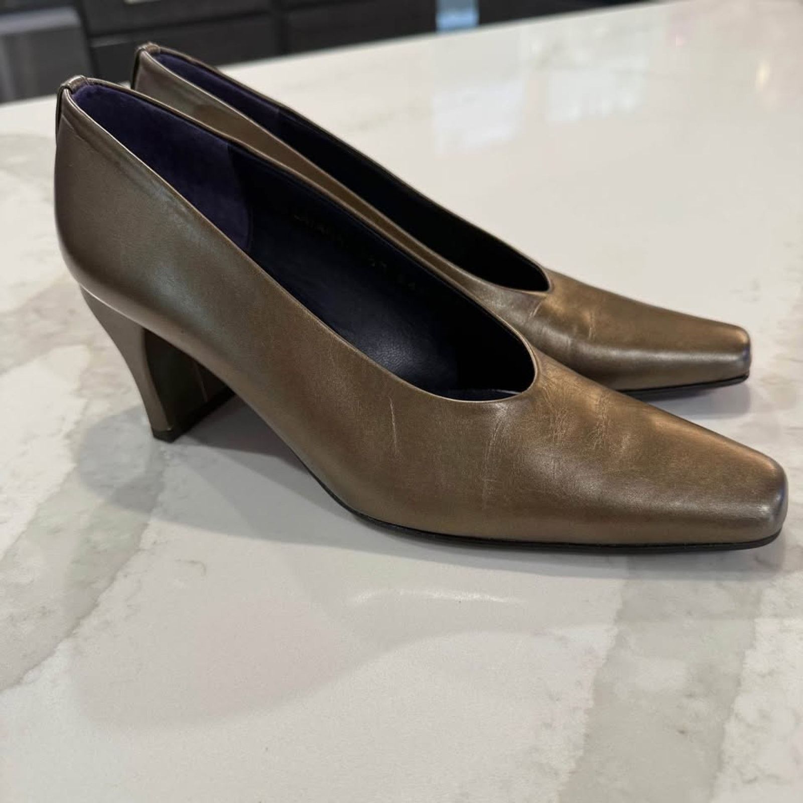 Donald Pliner Vintage Donald J Pliner Latara Square Toe Heels Womens 6.5 Size US 6.5 / IT 36.5 - 6 Thumbnail