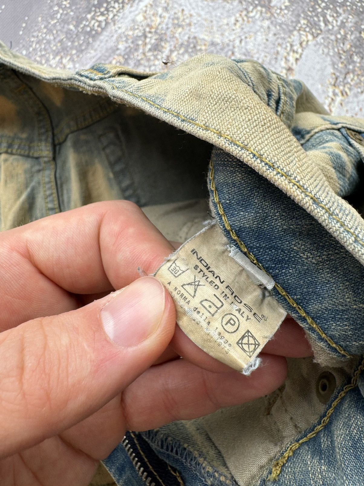 Vintage Vintage Waxed Denim Mini Skirt Size 28" / US 6 / IT 42 - 7 Thumbnail